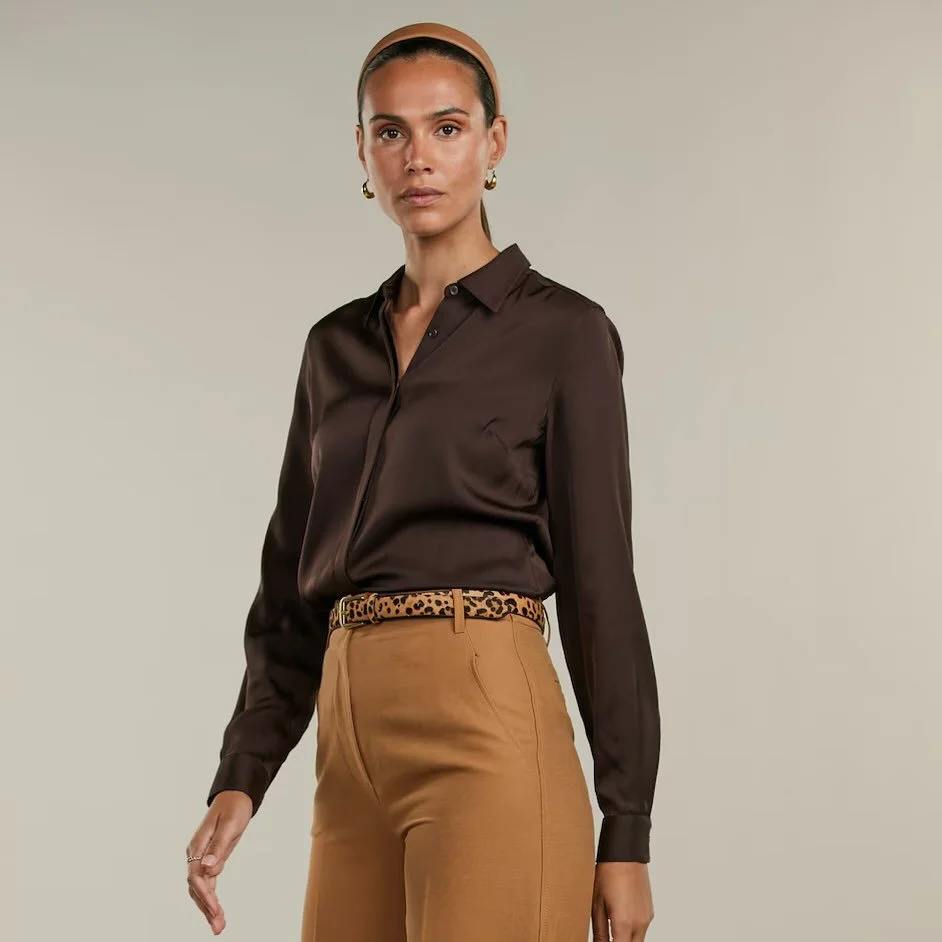 Silkeskjorte fra Stenstrøms 🤎
Velkommen 10-17 i dag.
#stenstrøms #timelessfashion #neutralstyle #neozsandefjord