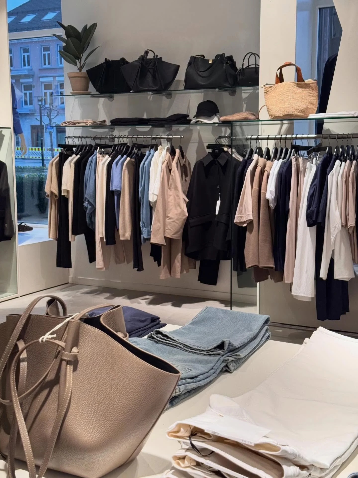 L&oslash;rdag og vi gleder oss til &aring; vise dere alle nyhetene - Velkommen innom 10-16 i dag🌱🌱