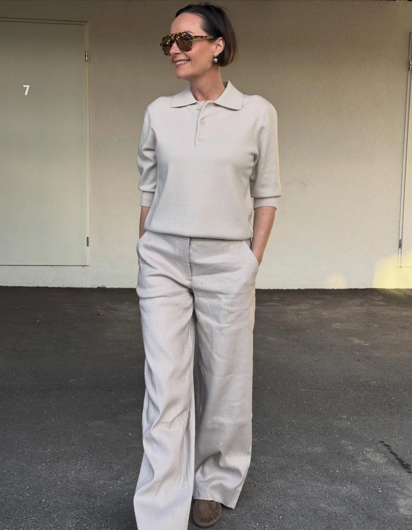 Linbukse fra Fiveunits &bull; Mawei polo &bull; Sally solbrille fra Chimi 🤎

Velkommen innom 10-17 i dag!

#fiveunits #mawei #chimi #essentials #neozsandefjord