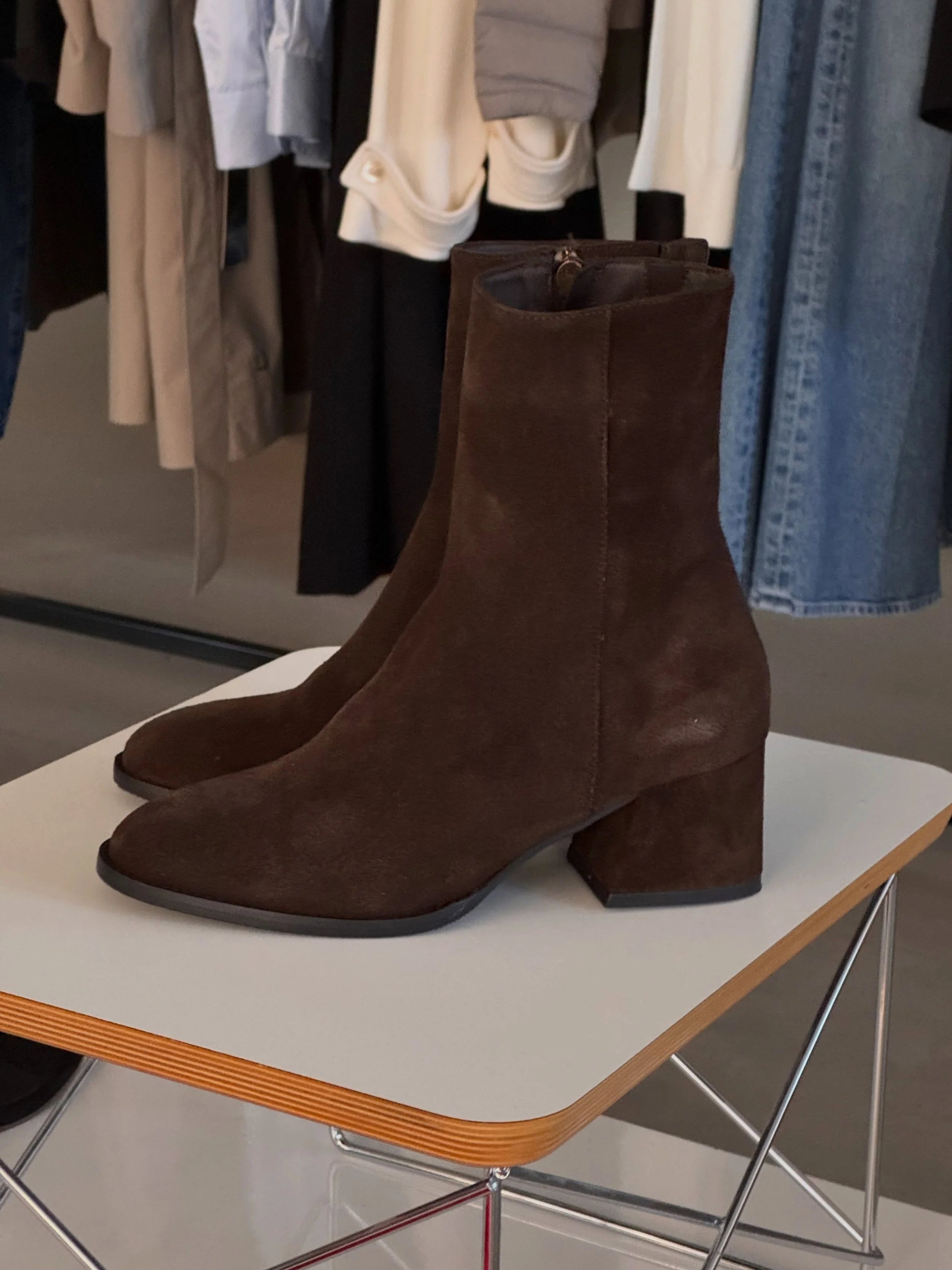 Ronja boots fra Bukela 🍂

Velkommen innom 10-16 i dag!

#bukela #leatherboots #neozsandefjord
