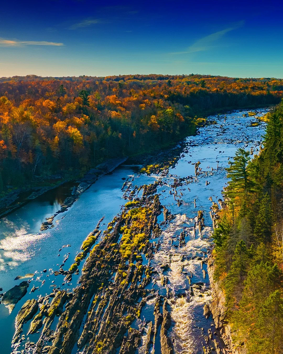 #lake #lakeofthewoods #lakelife #exploreminnesota #travel #pinetree #minnesotaadventure #water #naturallandscape #natural_landscape #sky #nature #explore #summer #landoflakes #fyp #walleye #walleyefishing #landscapephotography #wonderlust #summertrav