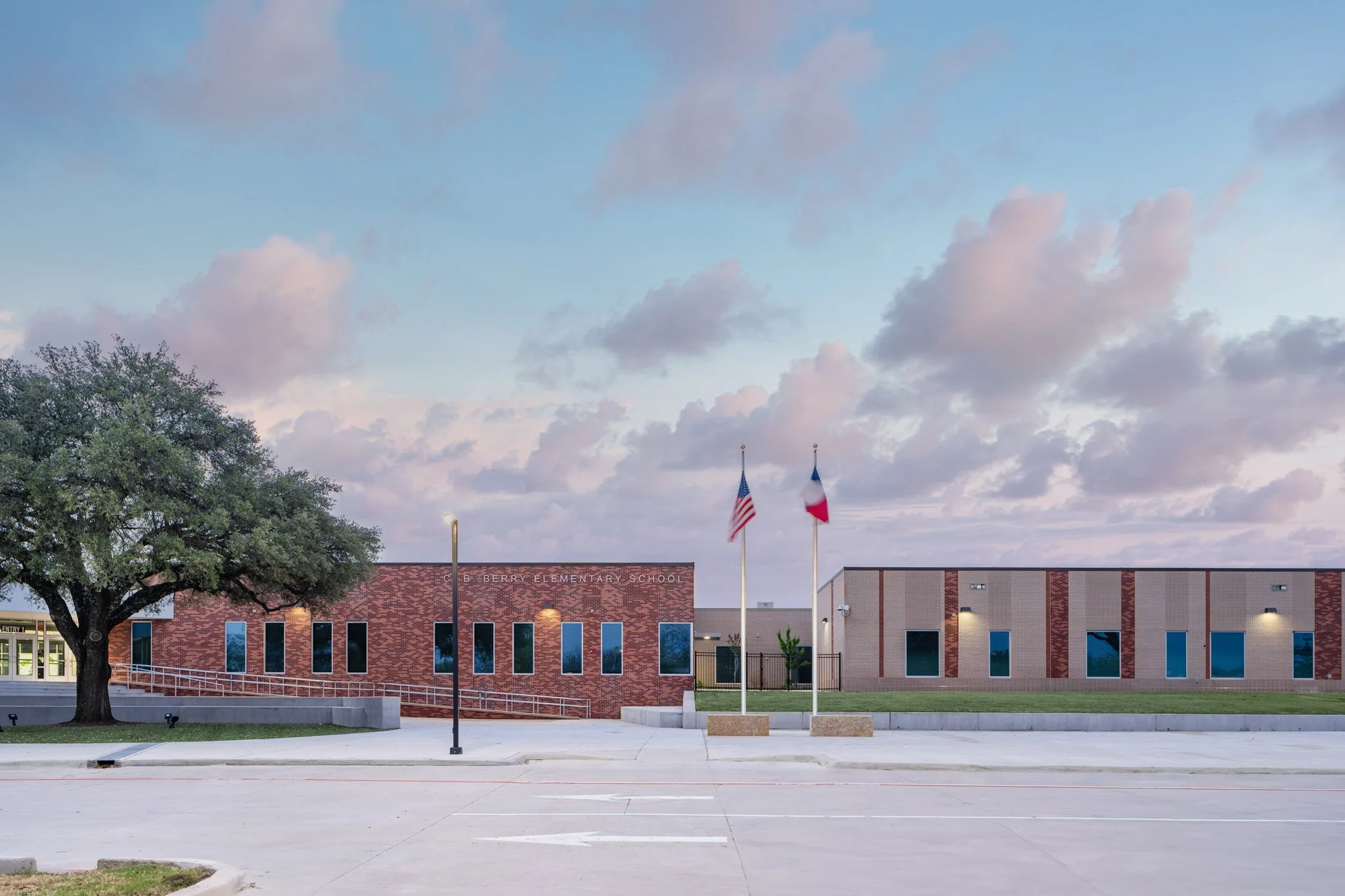 best-dallas-fort-worth-austin-architecture-photographer-003_fb.jpg