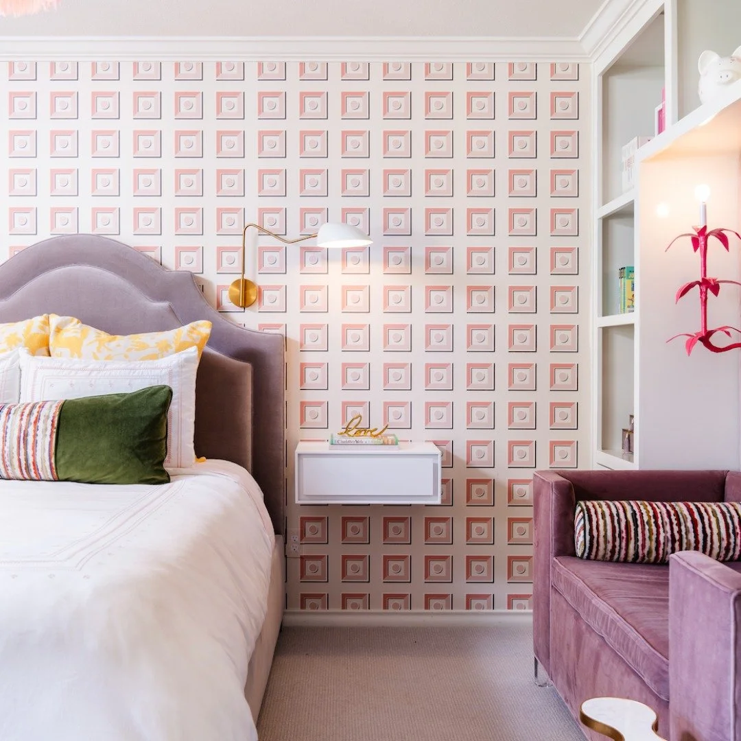 Dive into the lively vibes of @burklecreative's colorful room design. Bold colors, sleek lines &ndash; simplicity meets vibrancy. 

@javier.burklecreative @asid_hq @idsnational @dwellmagazine @dhome @modernluxuryinteriors @mlinteriorstexas