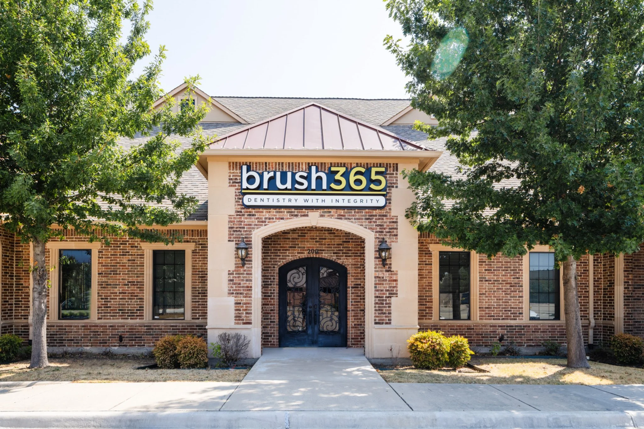 Bright Smiles & Modern Design: Inside Brush365 Frisco