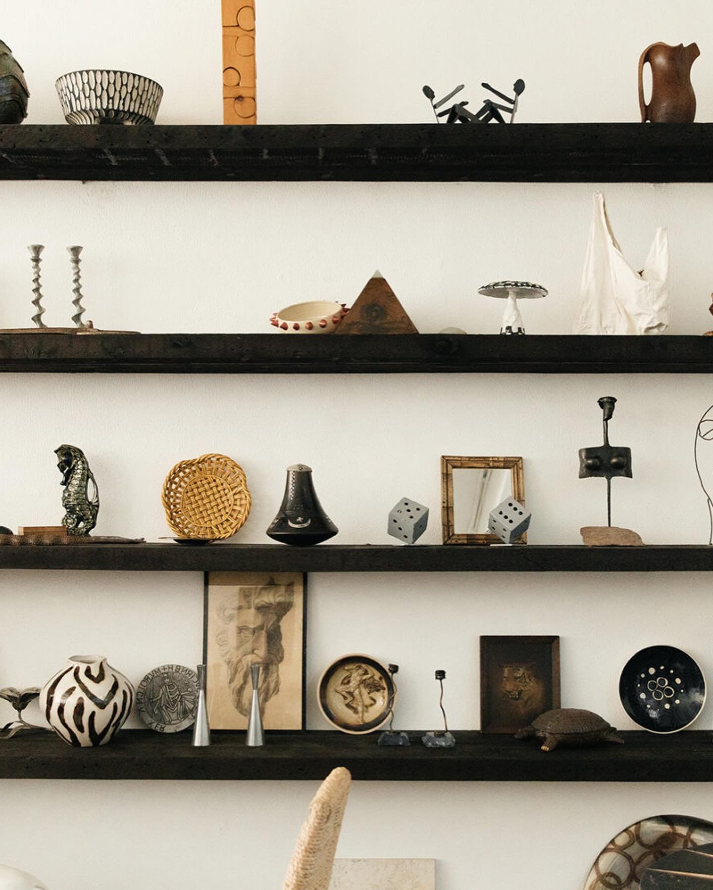 In a New Gallery Space, Hollie Bowden Shows Off Her Talent for Sourcing Minimal Maximalist Vintage Objects

 &ldquo;I never want any generic pieces in The Gallery. Every piece [there] is unique and tells a story &ndash; some pieces are extremely rare