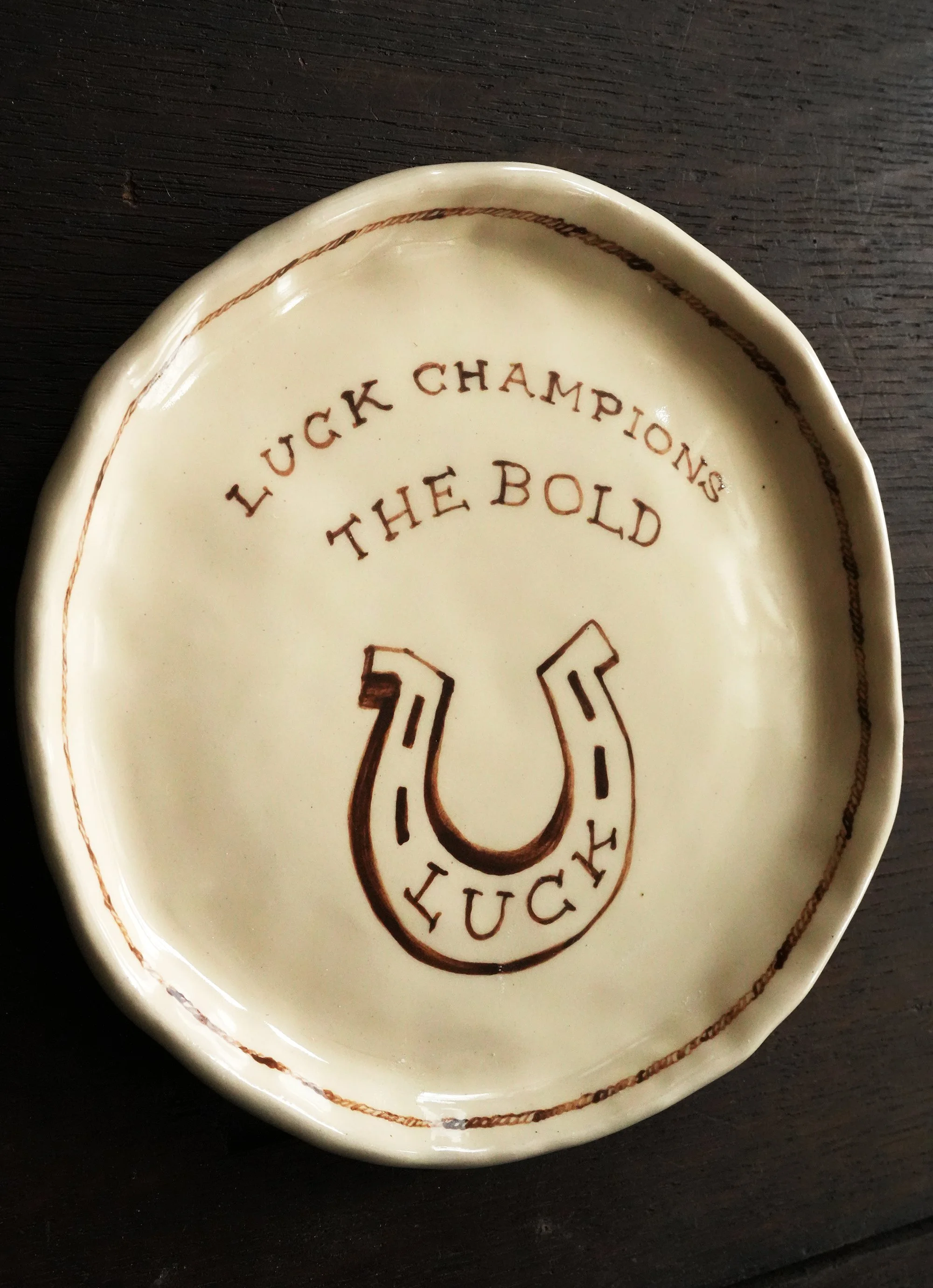 Luck Champions The Bold Plate, 5.5"