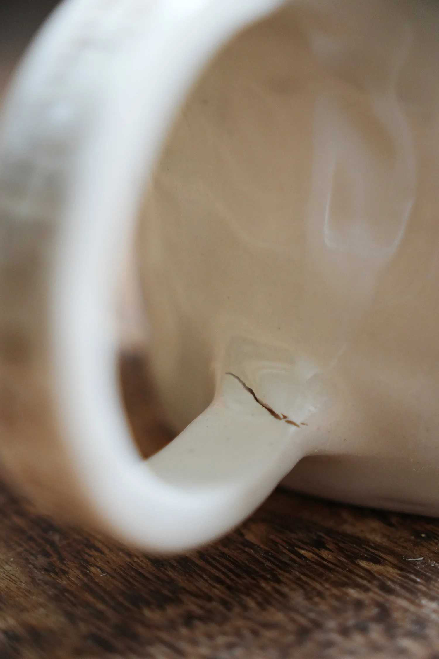 Cracked Handle 1.jpg