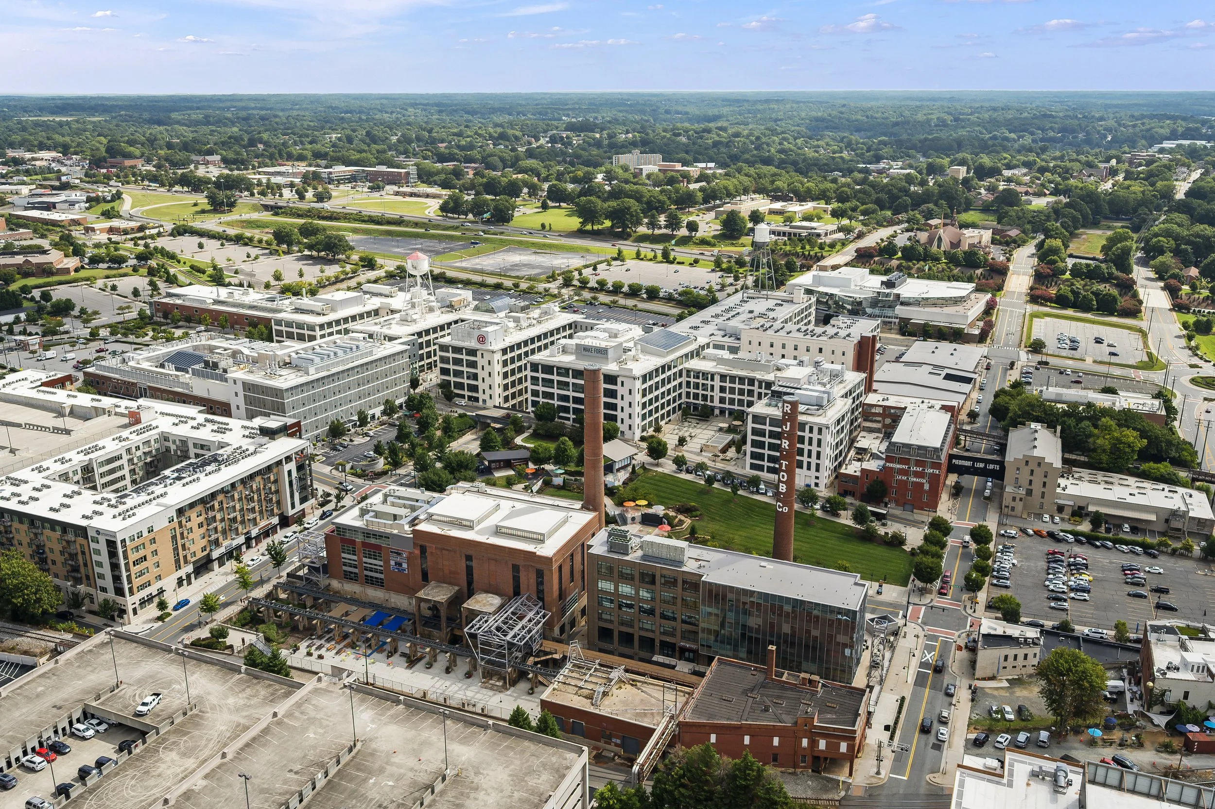 Winston Tower Suites - Office & Coworking Space