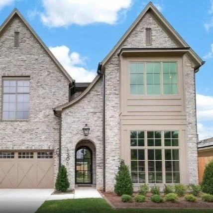 MODERN TUDOR