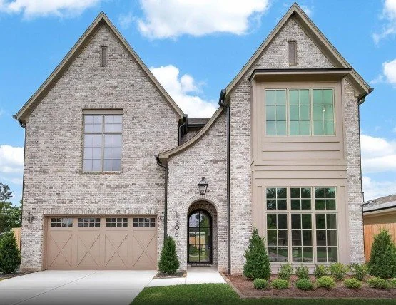 MODERN TUDOR IN GARDEN OAKS