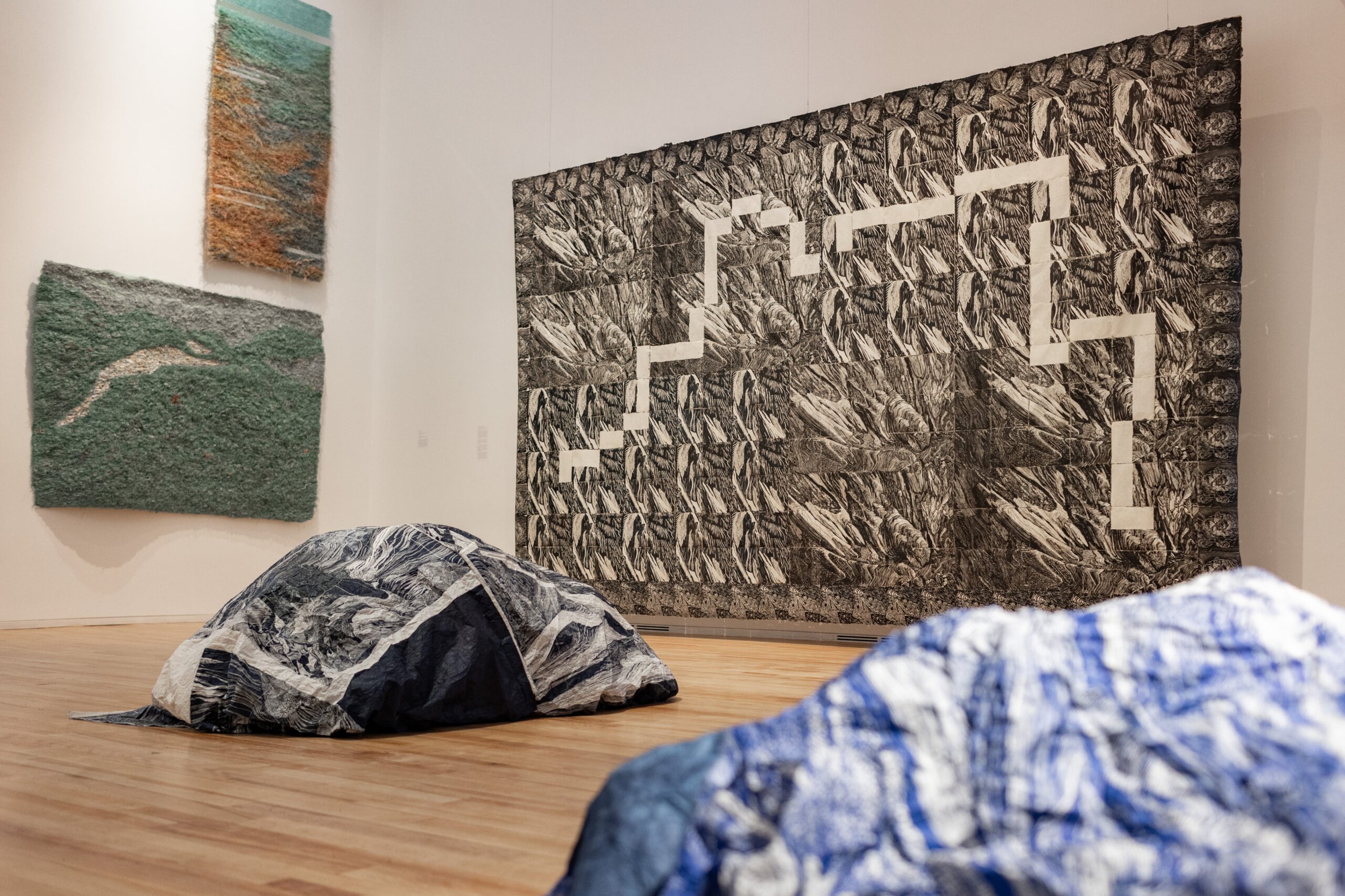 Alexa Hatanaka & Ashoona Ashoona, Uummatima tillirninga, I can feel my heart beat (2021), installation view
