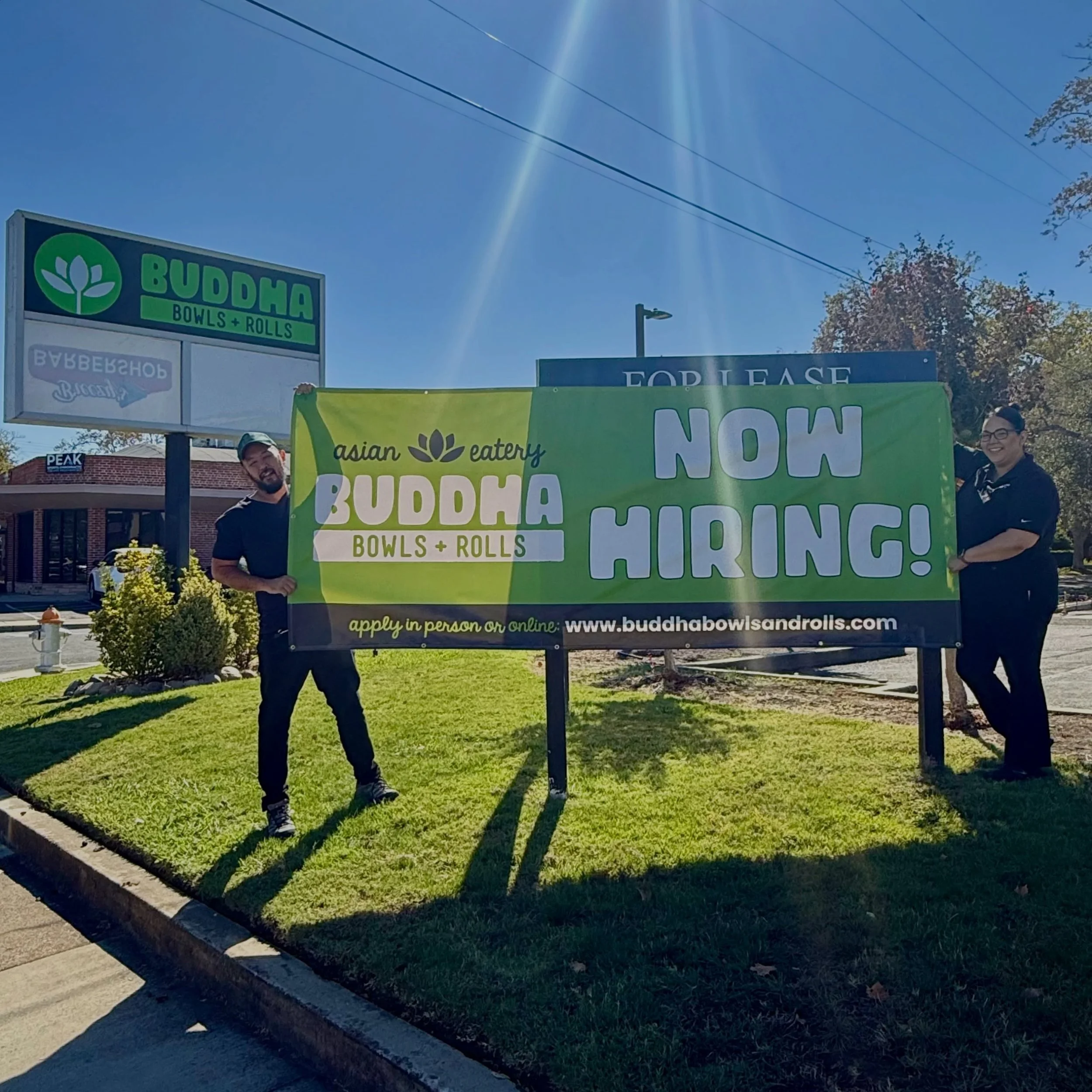New spot, same great team! ✨ We&rsquo;re building our dream team at East Sac and hiring for FOH and BOH team members to help bring this space to life.

How to apply:
💻 On our website at buddhabowlsandrolls.com/careers
👩🏻&zwj;💻 On Indeed
📧 Email 