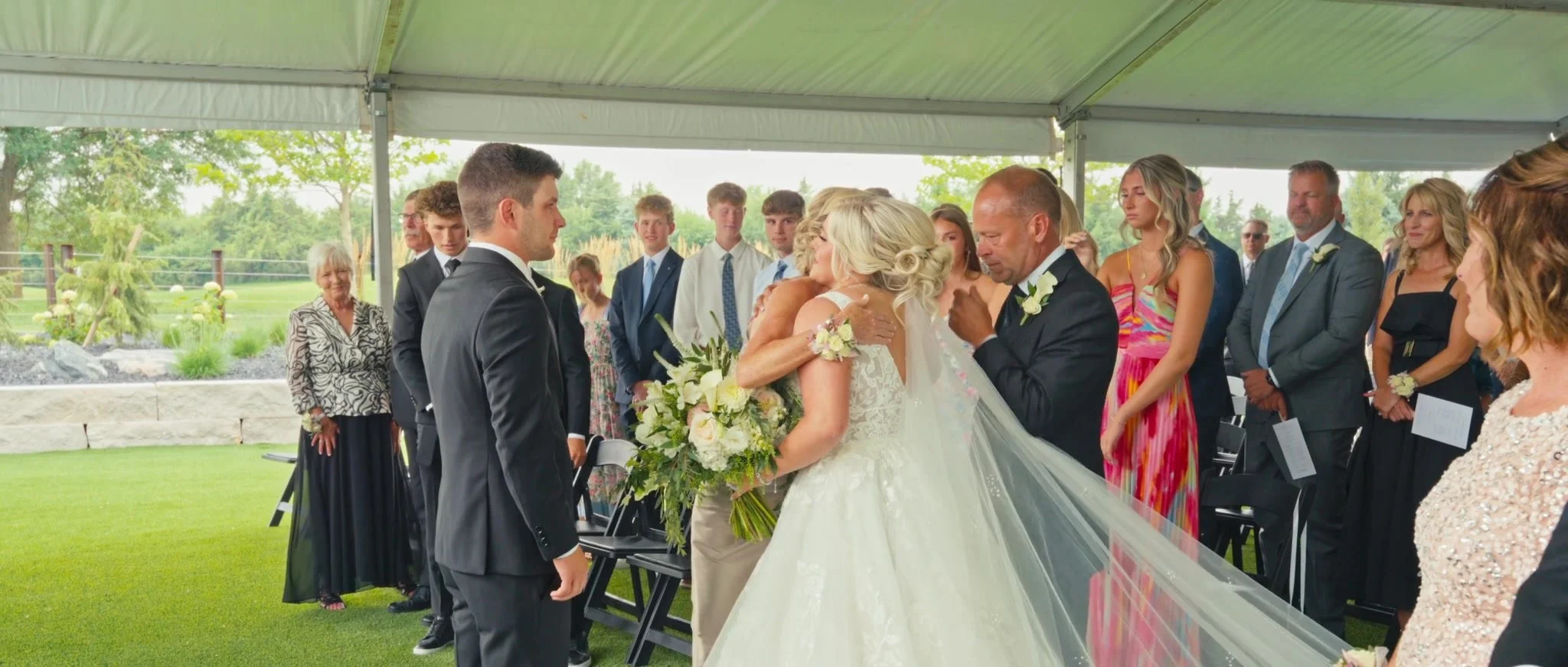 32-kylie-walking-down-aisle-venue-5-twenty-two.jpg