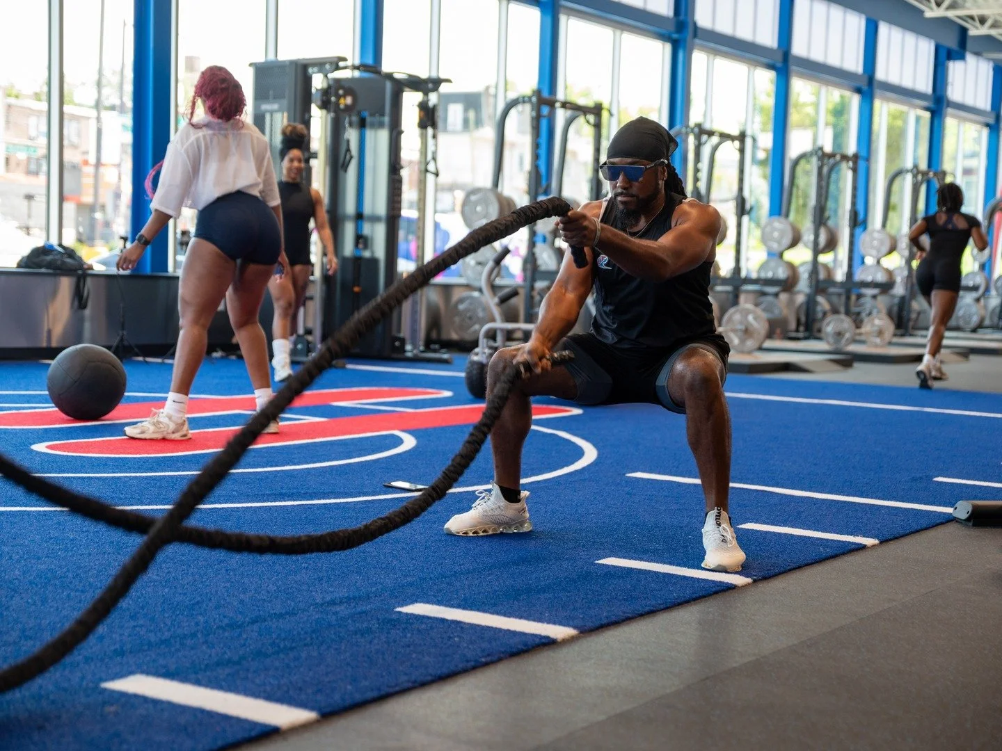 Happy #WorkoutWednesday! 🙌 

Half-way through the week... there's no better time than now to REFOCUS and LOCK IN to keep the MOMENTUM going. 💥

🔗 Join PHILLY FITNESS for JUST $10/MONTH - NO COMMITMENT.

OFFER ENDS 6/19.

#FitnessMotivation #Philly