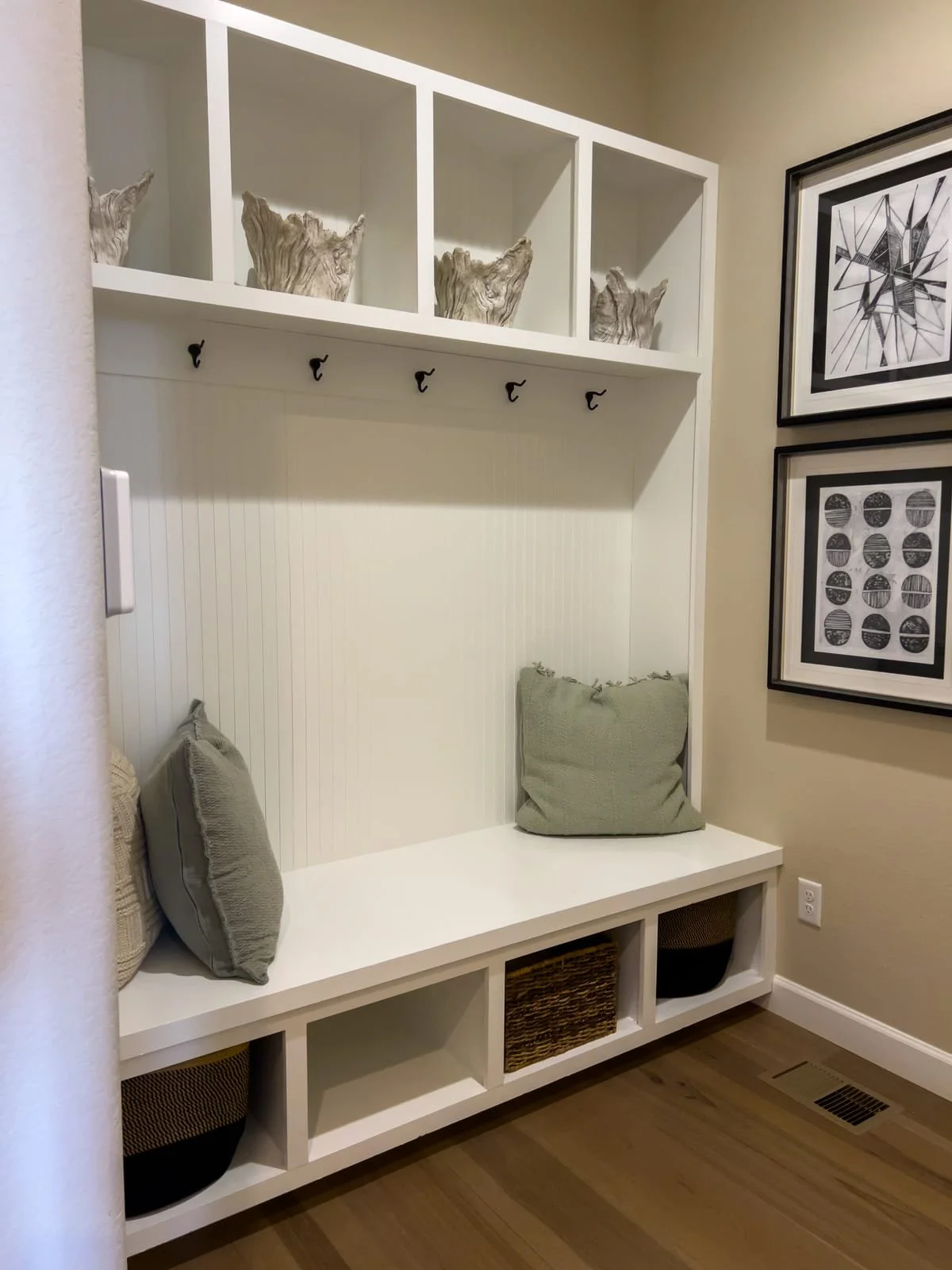 Spring Custom Entryway Closets Design Ideas for Small Condos in Vancouver