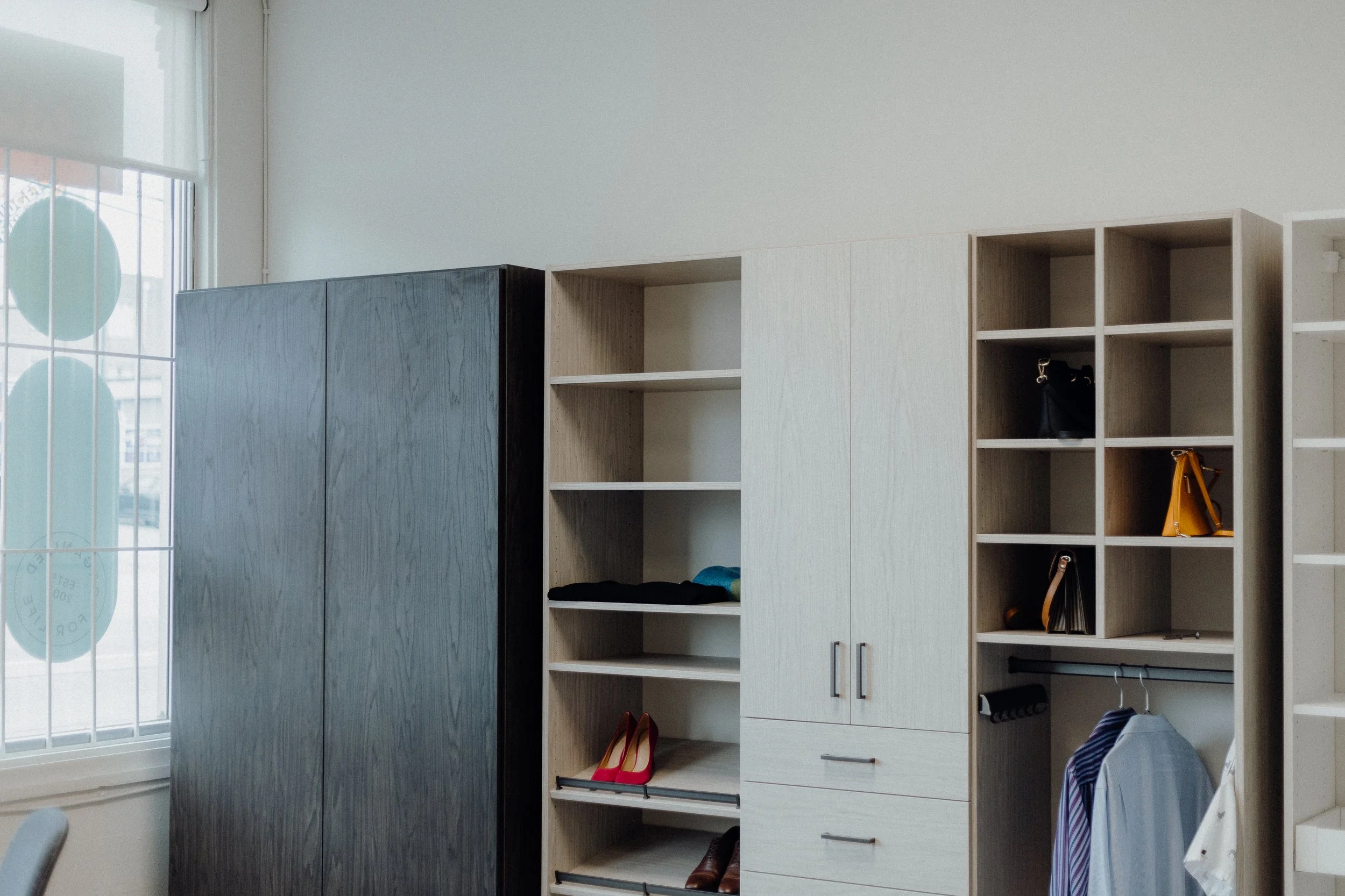 Custom Closet & Cabinets in Vancouver