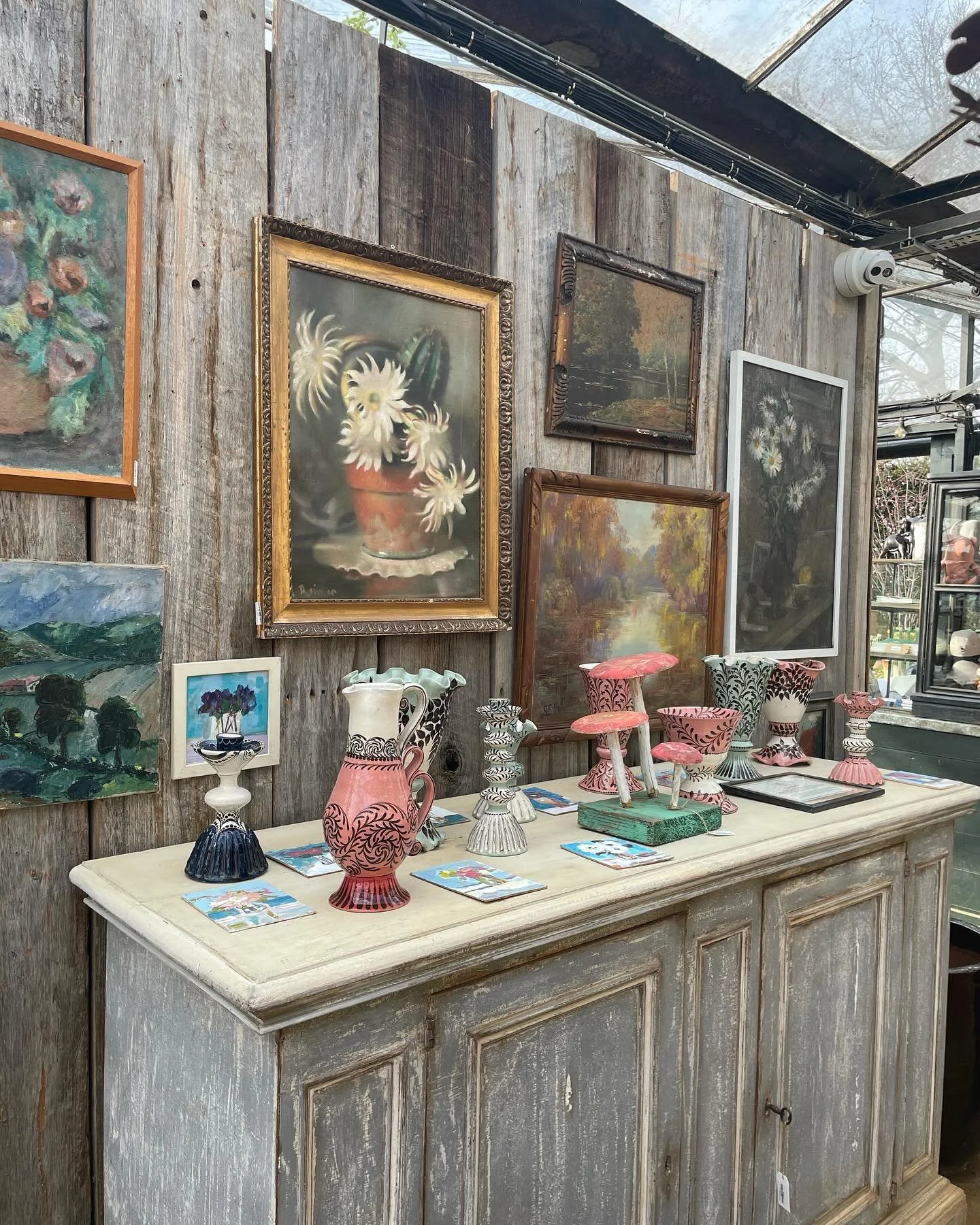 Sourcing art and came across these beauties at Petersham Nurseries vintageart#vintagepaintings#artisntjustonwalls#petershamnurseries#petershamnurseriesrichmond