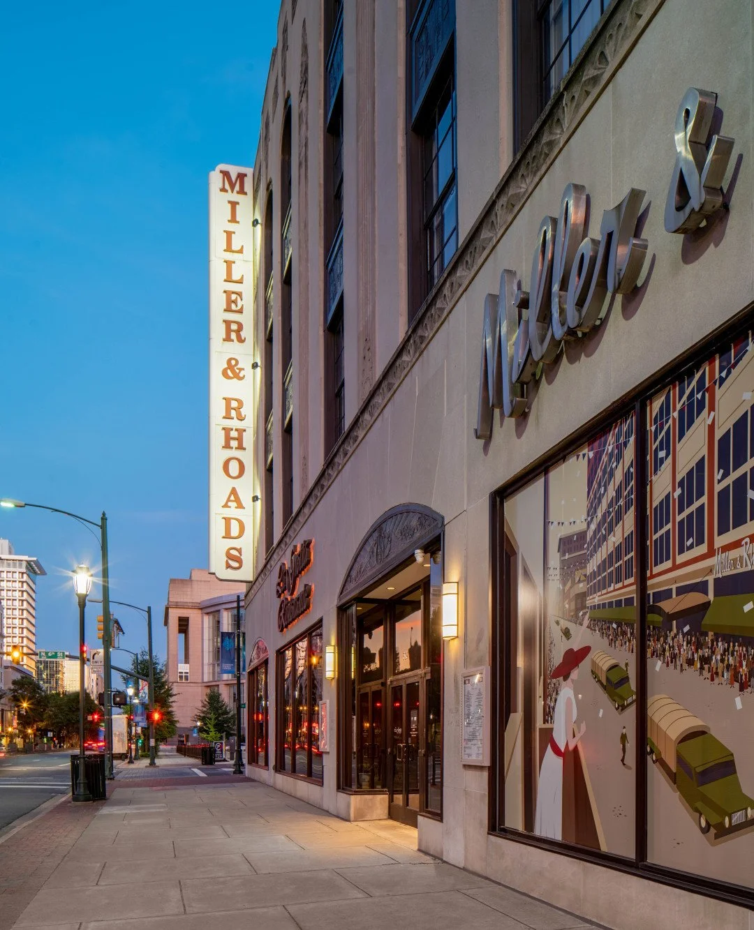 From Santaland magic to modern gatherings, Richmond&rsquo;s holiday traditions run deep. 🎄✨ This season, we're looking forward to celebrating the holidays with our community and creating new memories filled with warmth, joy, and a little sparkle. 🥂