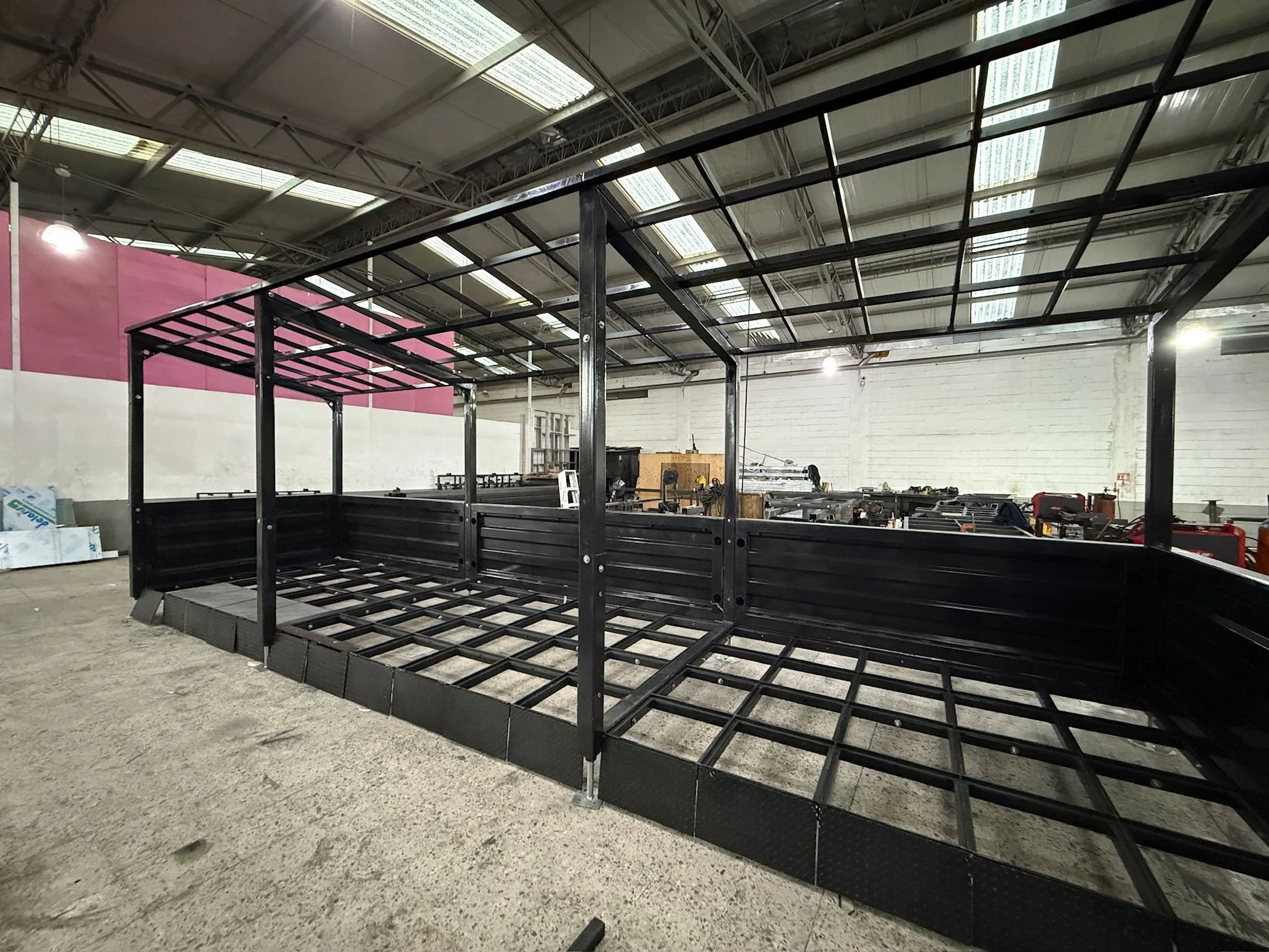 STREETSEATS_warehoue (2).jpg