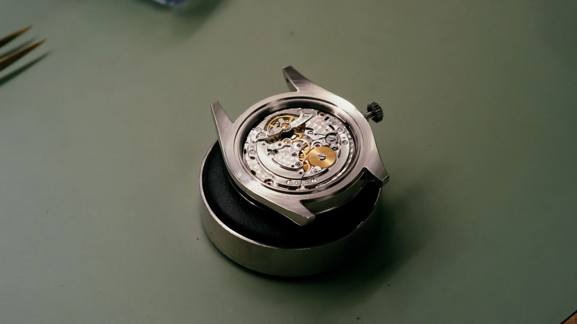 rolex_x_tourneau_v2 (1080p).00_02_01_02.Still015.jpg