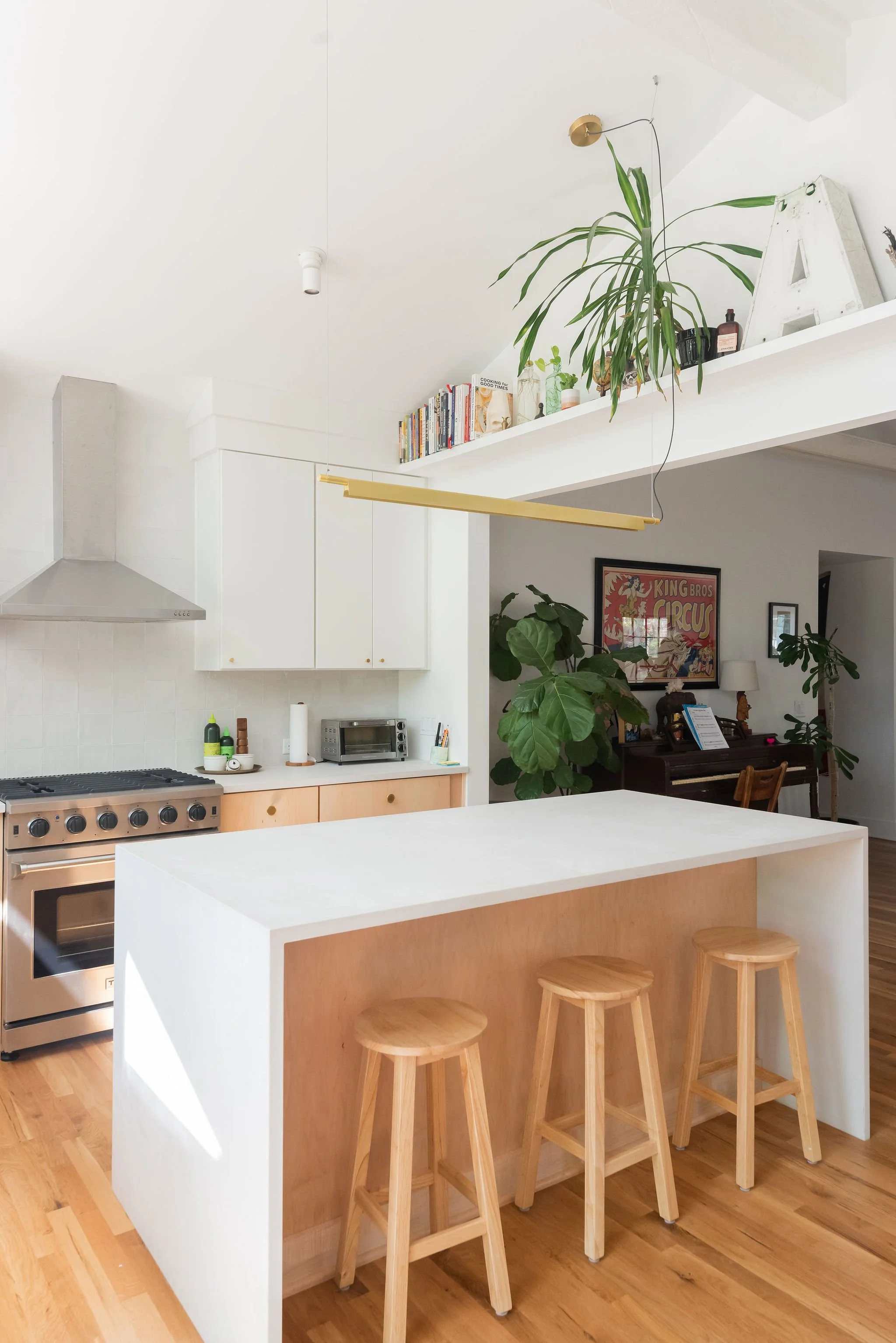 ABC_Ammonskitchen_livingroom_9.jpg