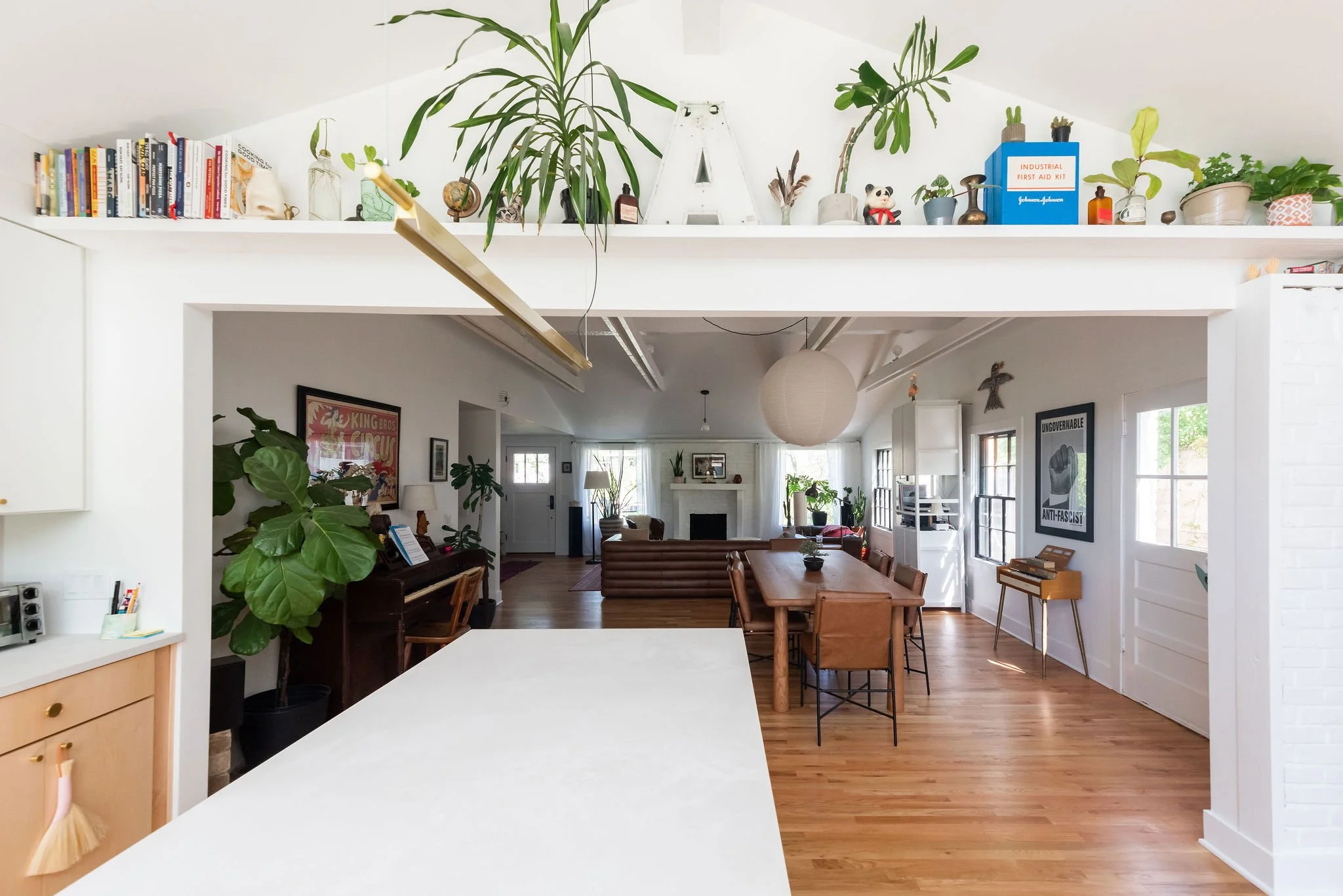 ABC_Ammonskitchen_livingroom_15.jpg