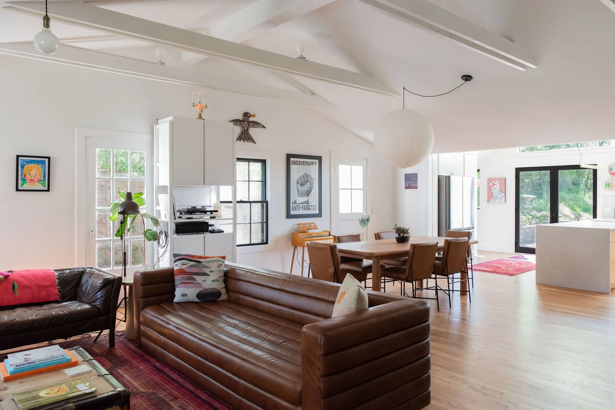 ABC_Ammonskitchen_livingroom_22.jpg