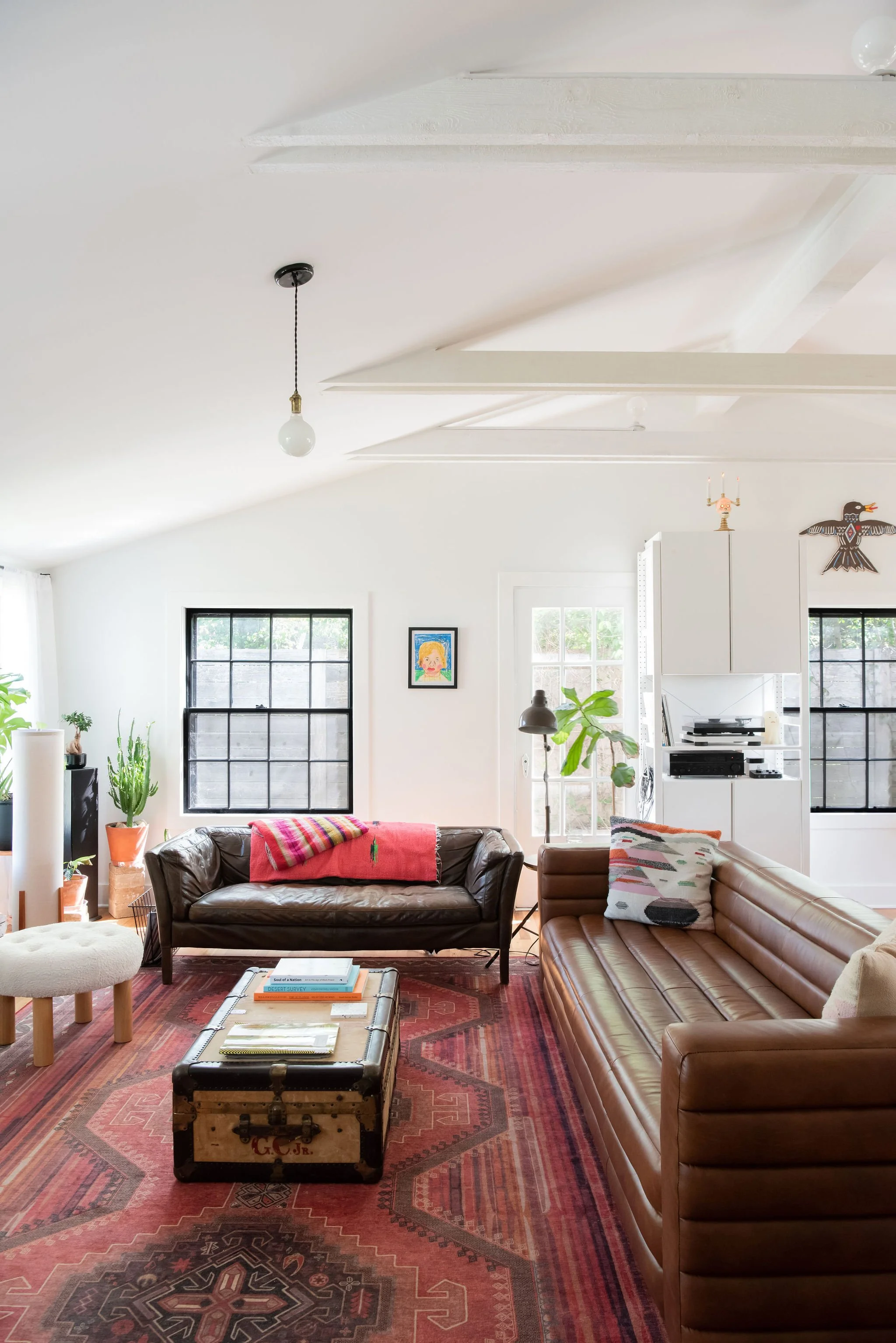 ABC_Ammonskitchen_livingroom_25.jpg