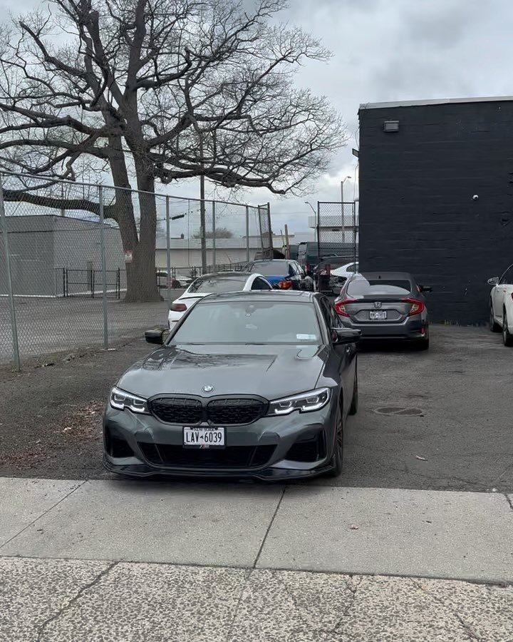 @bmw @g20mikey_ came in for our premium tints all around no windshield. Perfect install lifetime warranty! 💫 

#queens #longisland #cars #tints #wraps 
#community