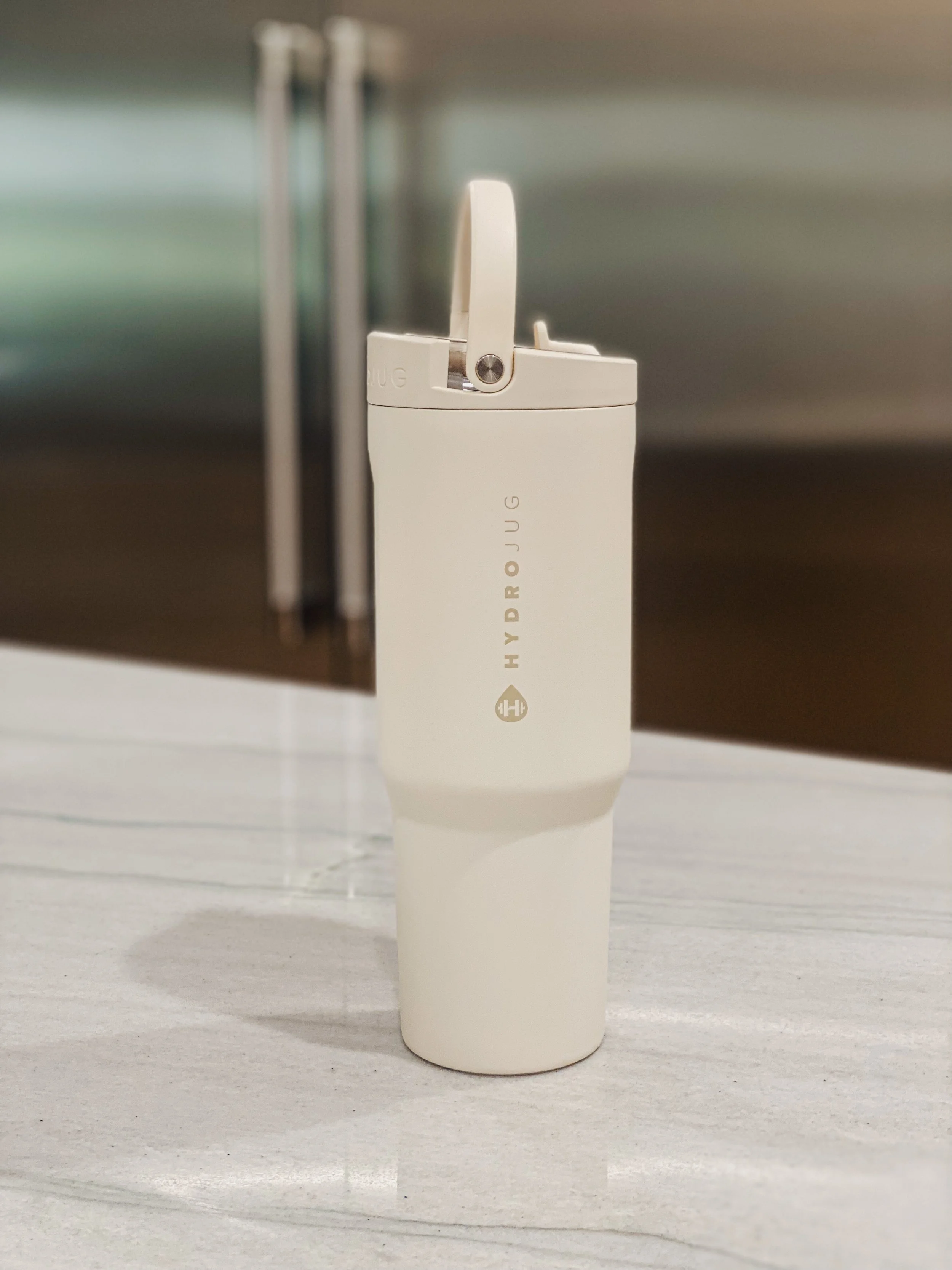 Neutral 32oz Hydrojug