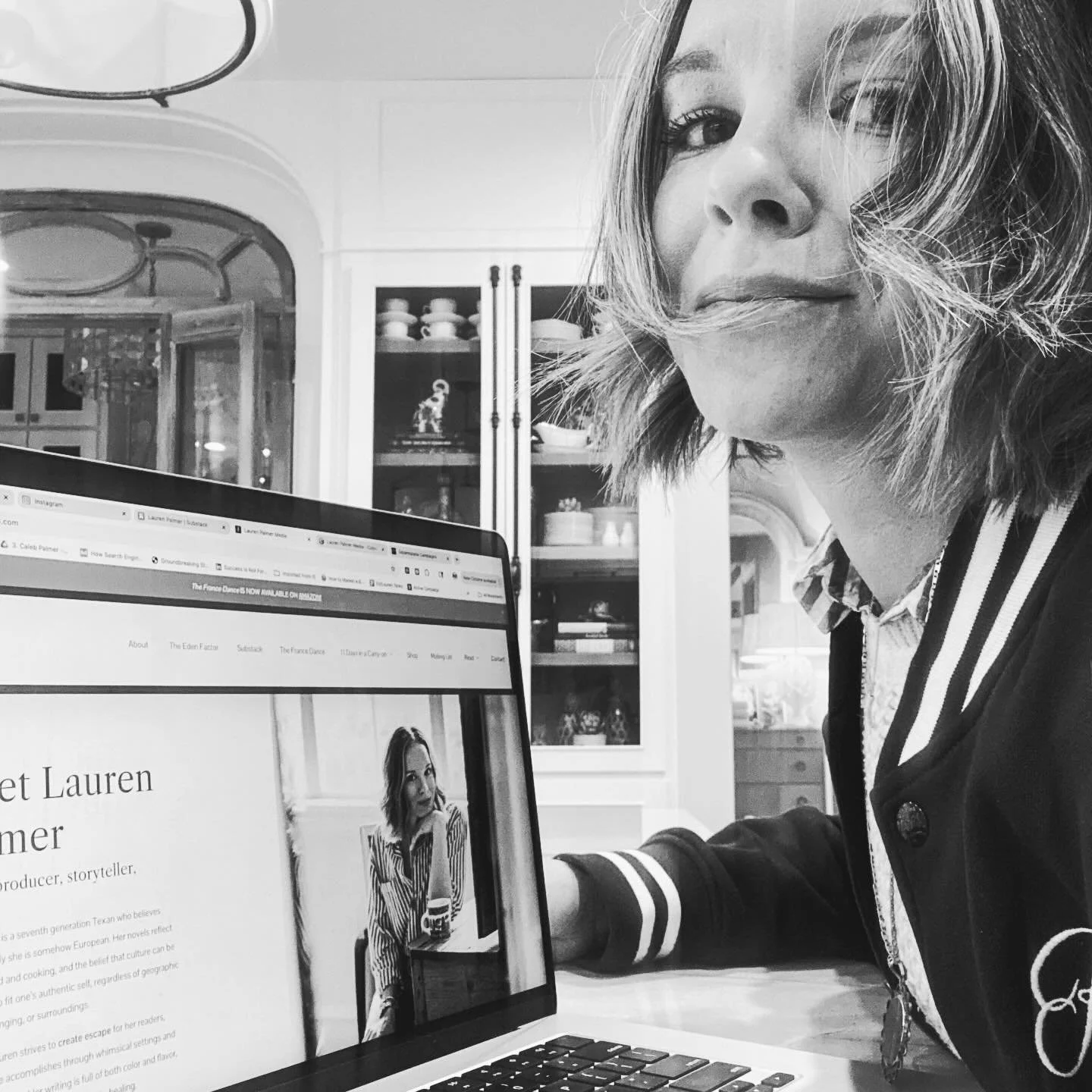 New logo who dis? laurenpalmermedia.com