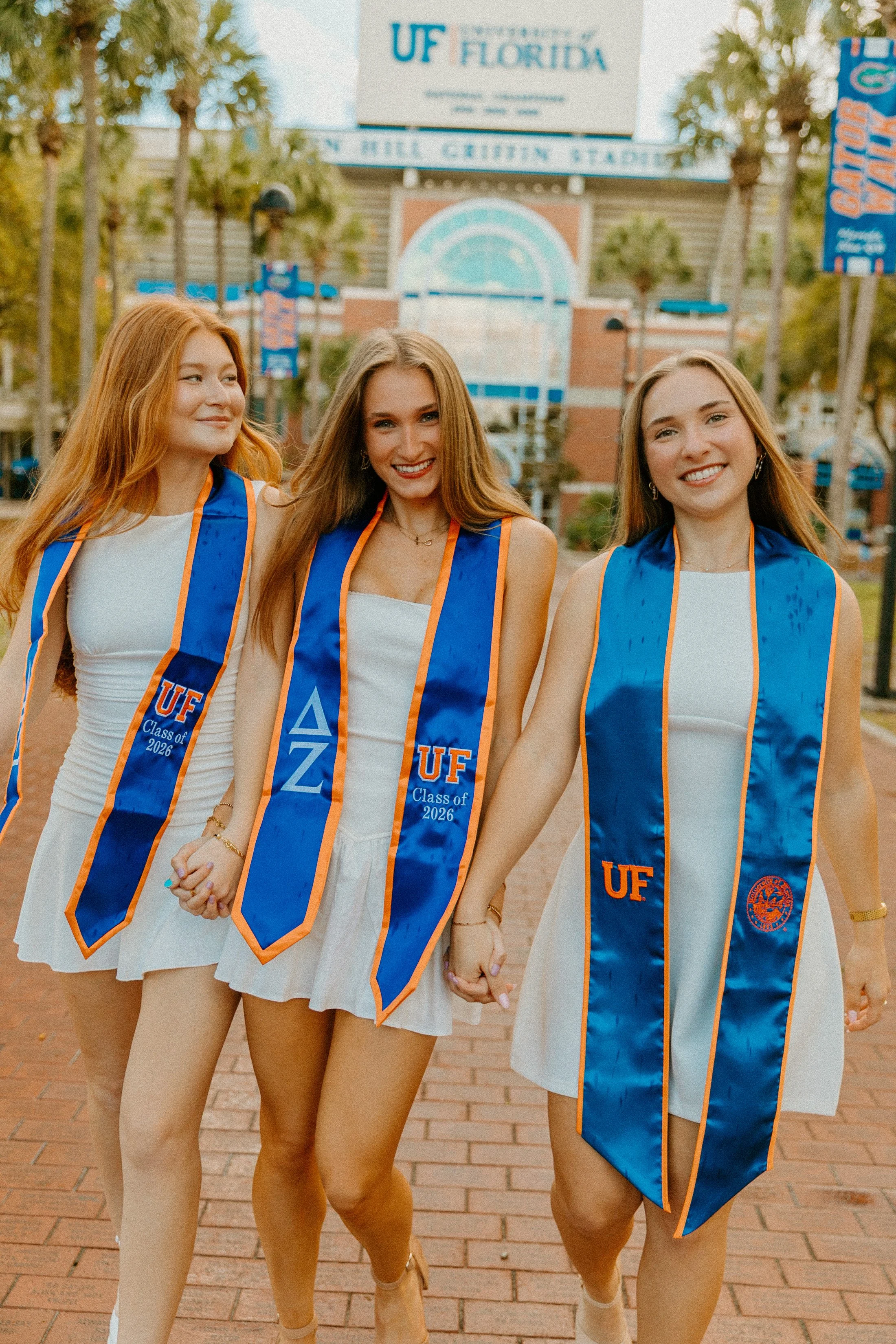 UF Graduation Photoshoot Inspiration | Gainesville Senior Session at The Swamp
