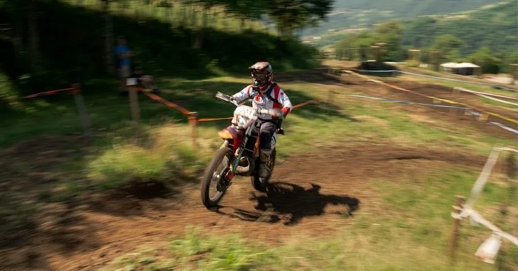 Non male come prima esperienza in questo contesto
#enduro 
#glamourenduro 
#sportphotographer