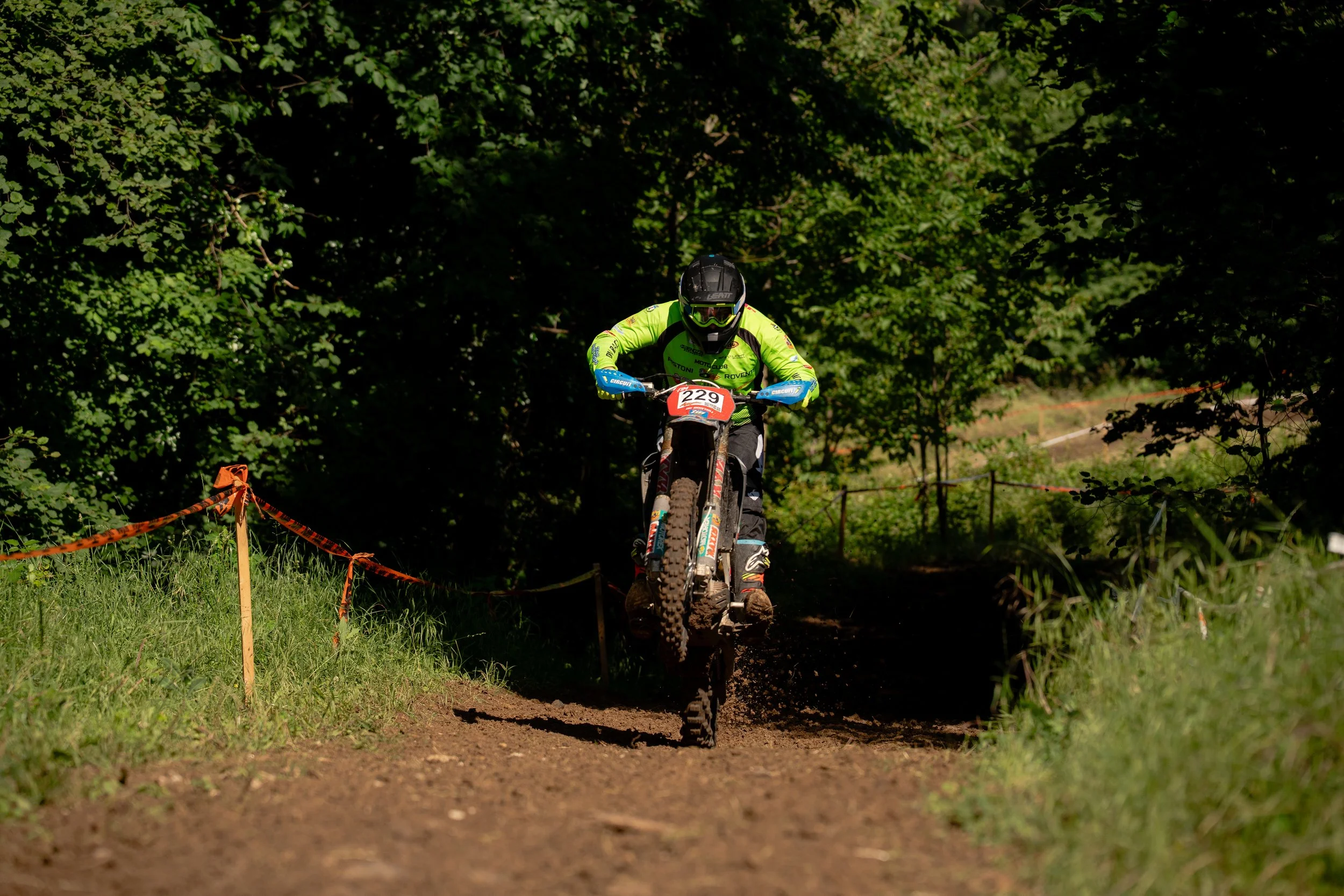 Moto_2-18.jpg