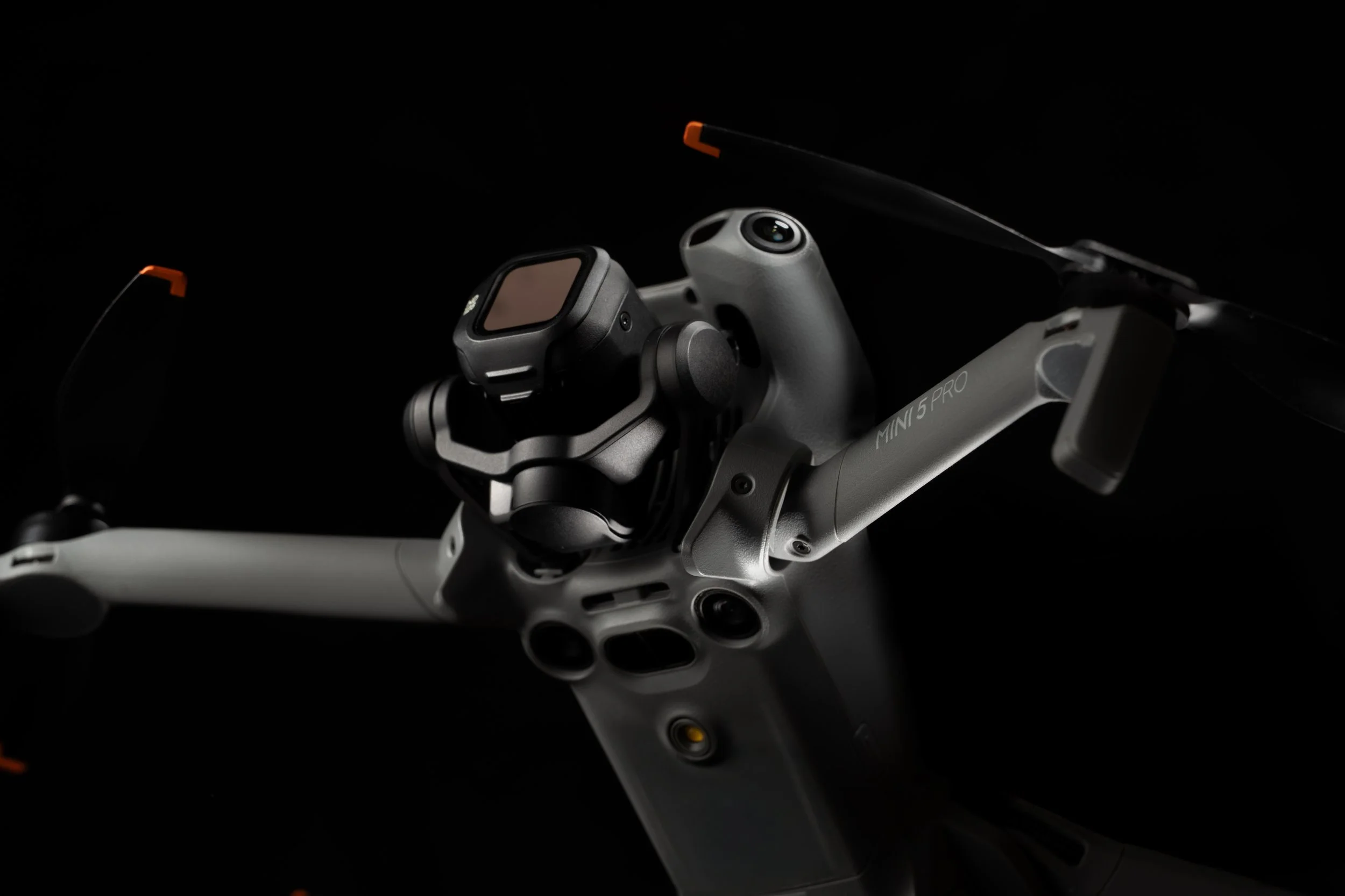 DJI_MINI_5.jpg