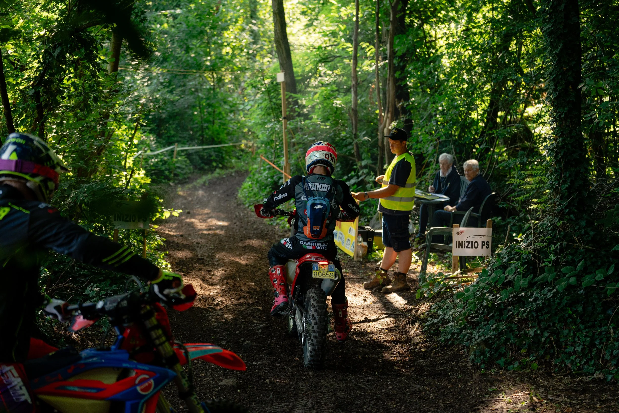 Moto_2-8.jpg