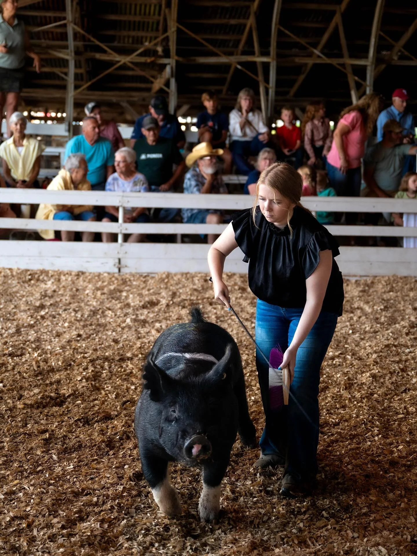 The future of agriculture can be found at your local county fair 🙌🏻 The Menard County Fair is always my favorite week of summer. I love capturing kids in the showing, on stage, in the arena and so on. The amount of work that goes into those 5-10 mi