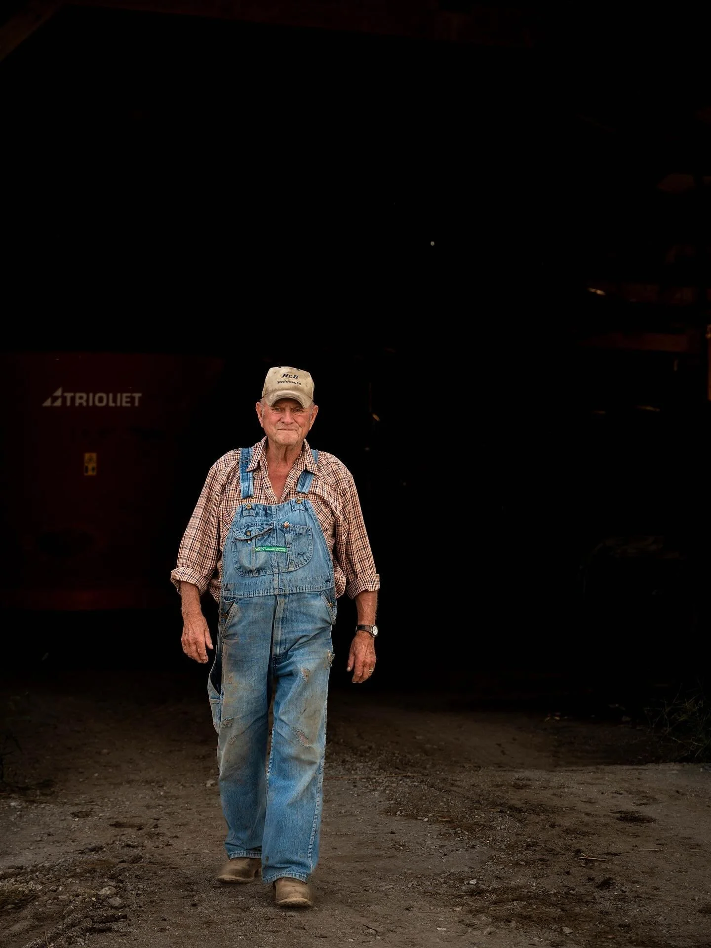 Thank you Sanson Farms for inviting me out to the farm. Don was a joy to follow around as he told me about their family history.

Back to the harvest grind 🫶🏼