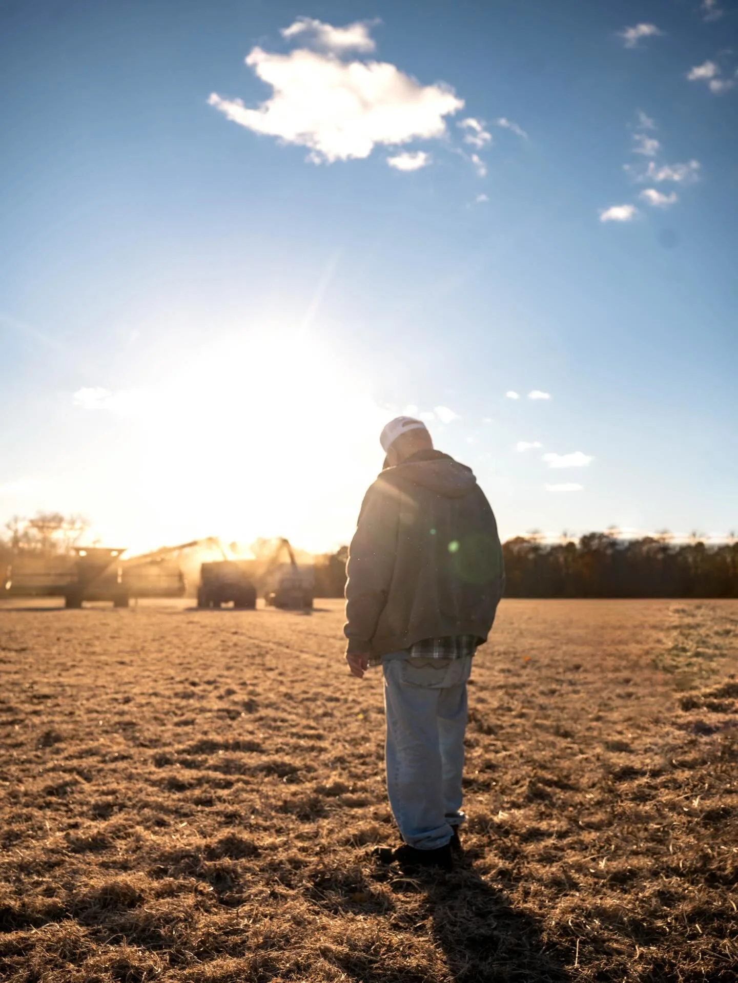 Ratcliff Farms | Astoria, IL

It was truly a pleasure to spend an evening with Dennis and his crew on his beautiful farm. It was a serene piece of land that oozed with pride.