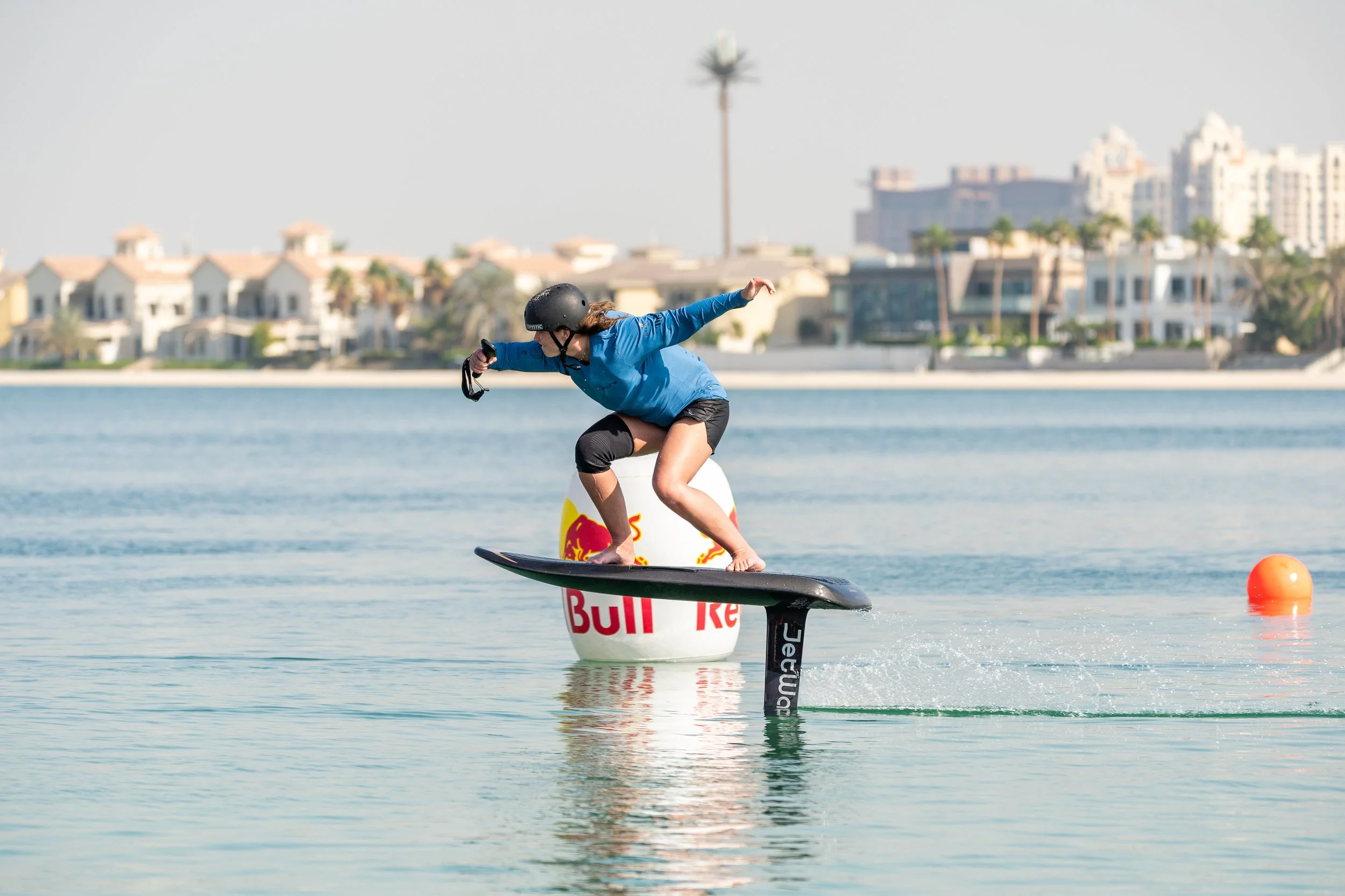 Womens_Dubai_efoil race_2025 12.jpg