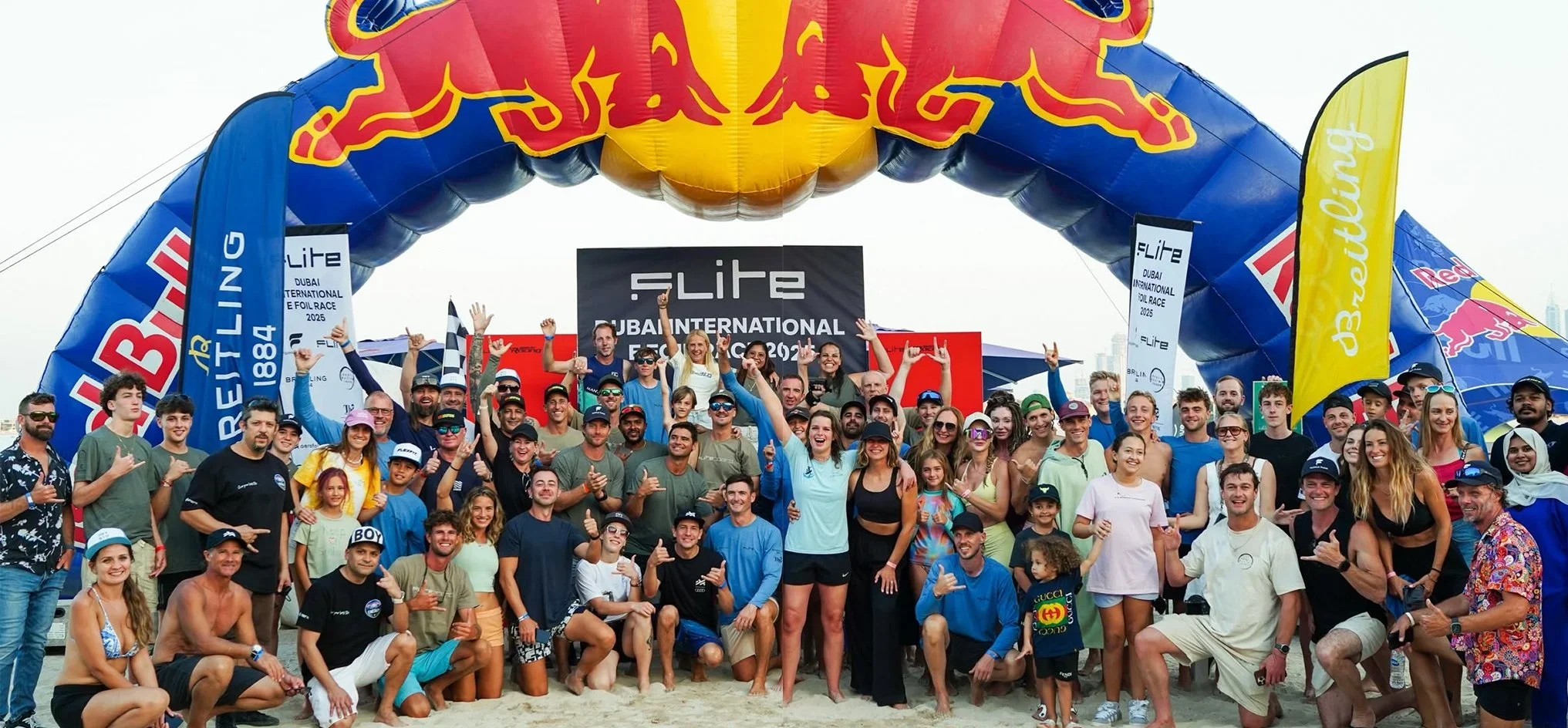 Flite Dubai efoil race final podium result and group photo of all competitors