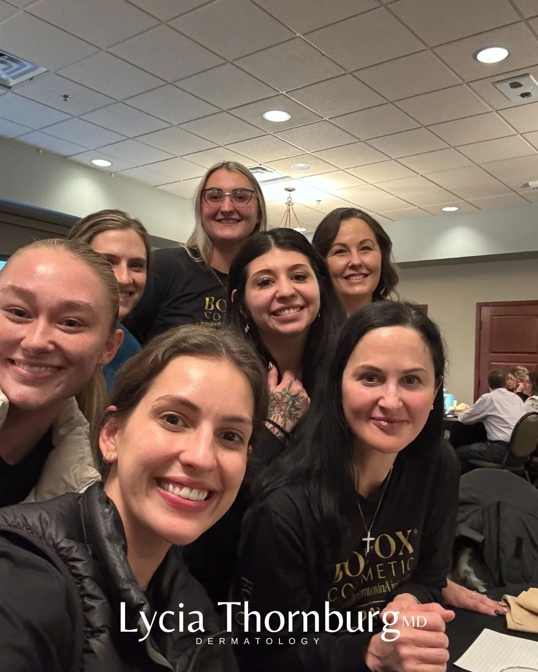 An amazing evening spent leveling up as a dermatology department &mdash; from patient experience to the newest treatments we can offer.

Grateful for moments like this that blend learning, laughter, and teamwork.
Thank you @allerganaesthetics for you