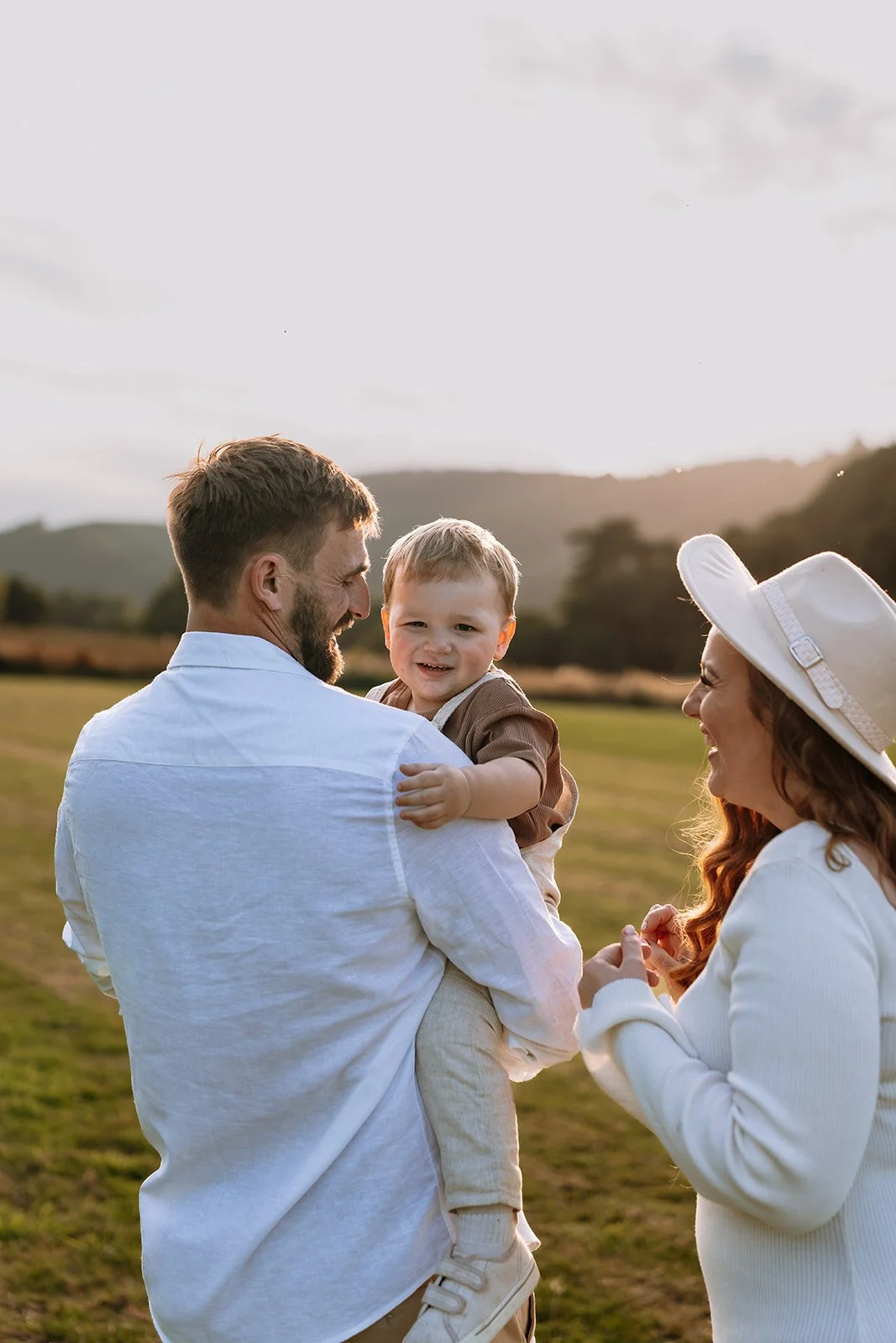 Nancy_Ross_Family_Photographer_Hana_Dallimore_Photo_Film-5.jpg