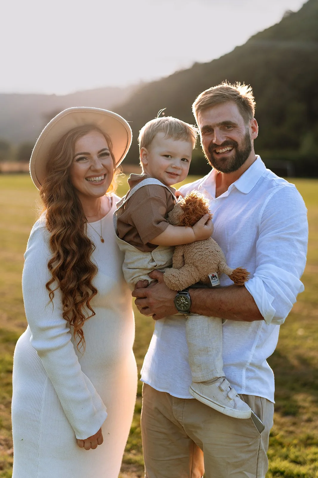 Nancy_Ross_Family_Photographer_Hana_Dallimore_Photo_Film-9.jpg