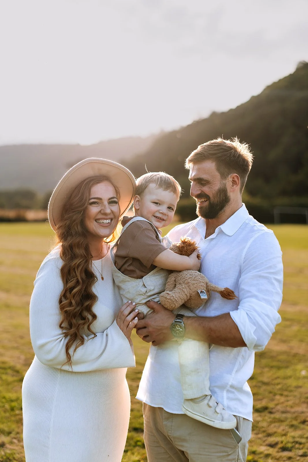 Nancy_Ross_Family_Photographer_Hana_Dallimore_Photo_Film-12.jpg
