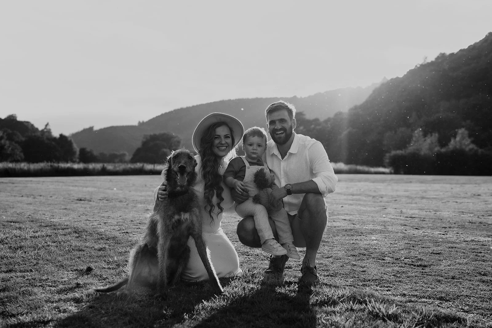 Nancy_Ross_Family_Photographer_Hana_Dallimore_Photo_Film-17.jpg