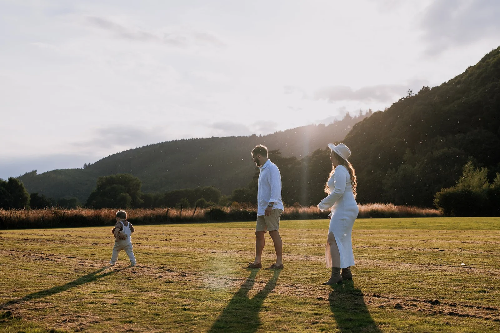 Nancy_Ross_Family_Photographer_Hana_Dallimore_Photo_Film-23.jpg