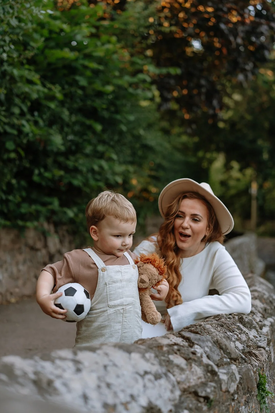 Nancy_Ross_Family_Photographer_Hana_Dallimore_Photo_Film-50.jpg
