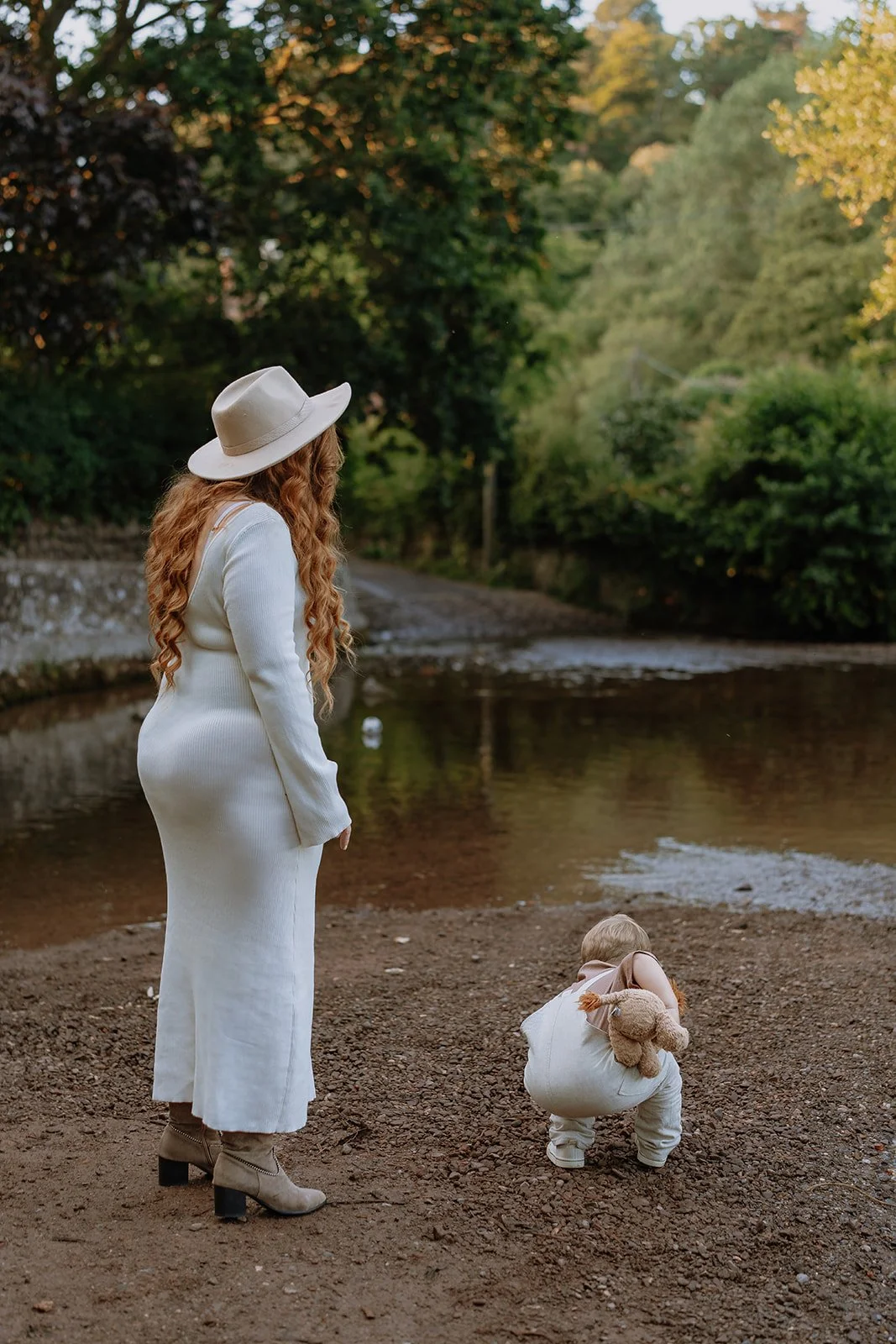 Nancy_Ross_Family_Photographer_Hana_Dallimore_Photo_Film-57.jpg