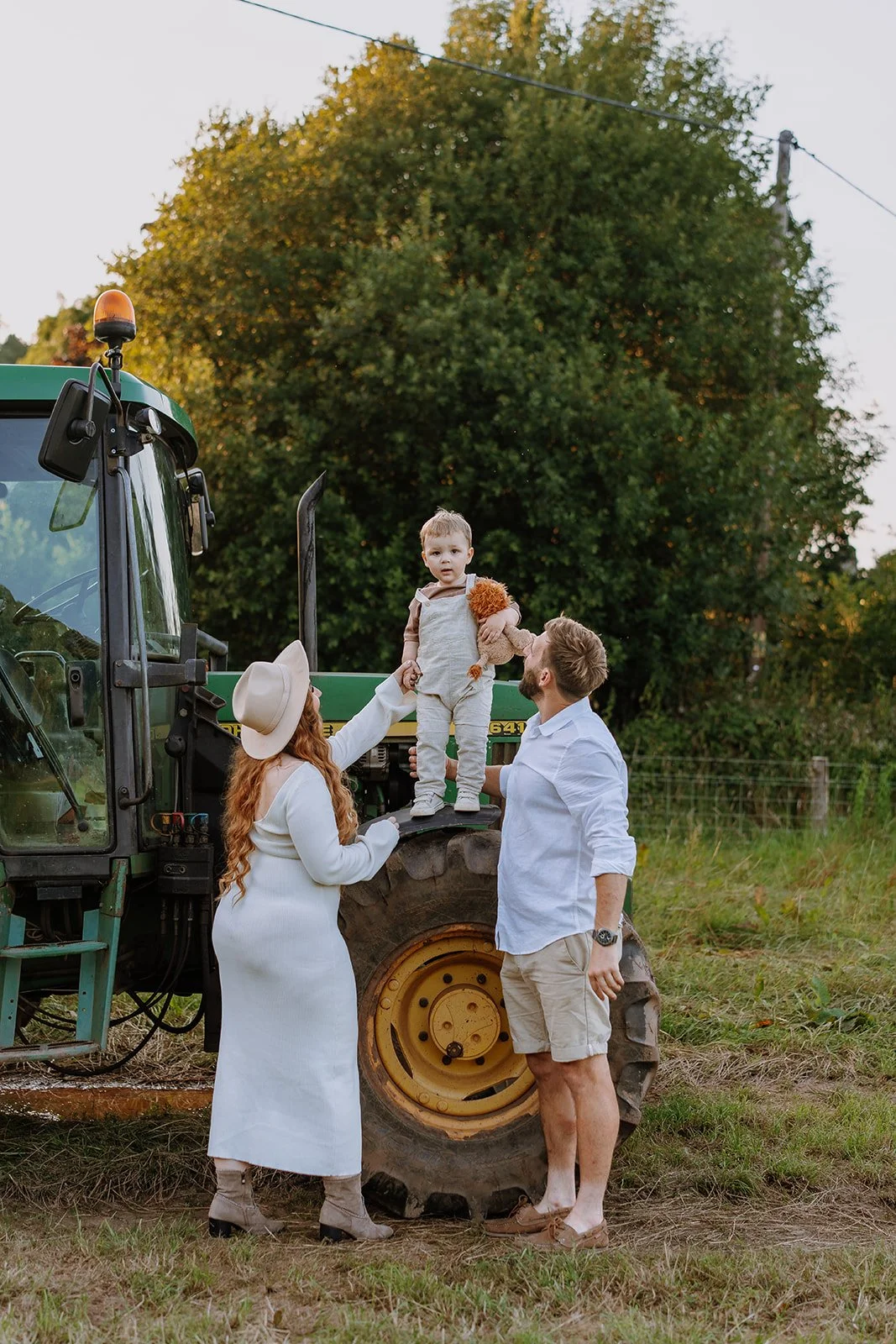 Nancy_Ross_Family_Photographer_Hana_Dallimore_Photo_Film-68.jpg